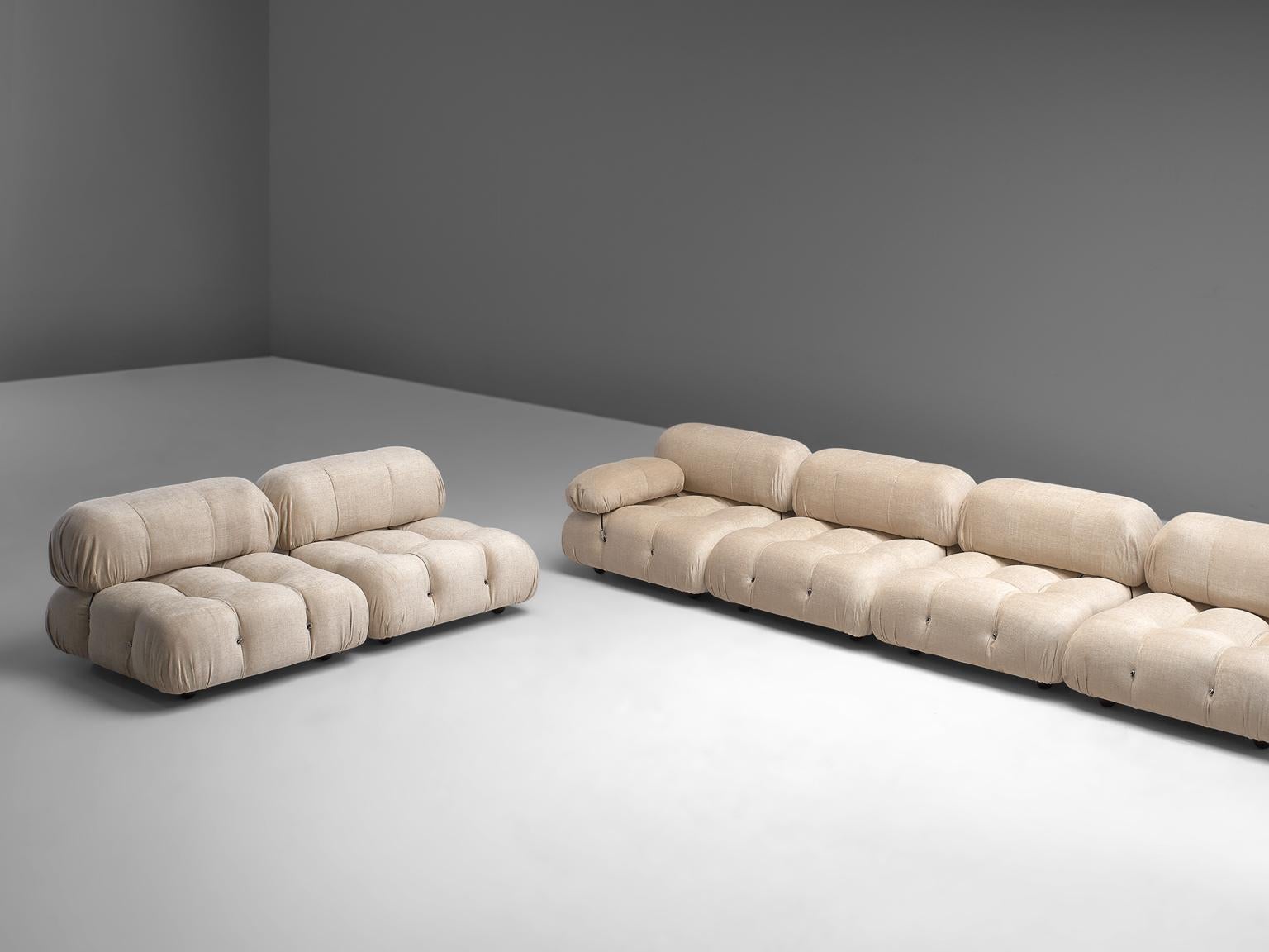 Mid-Century Modern Mario Bellini 'Camaleonda' Modular Sofa Reupholstered in Ivory White Fabric