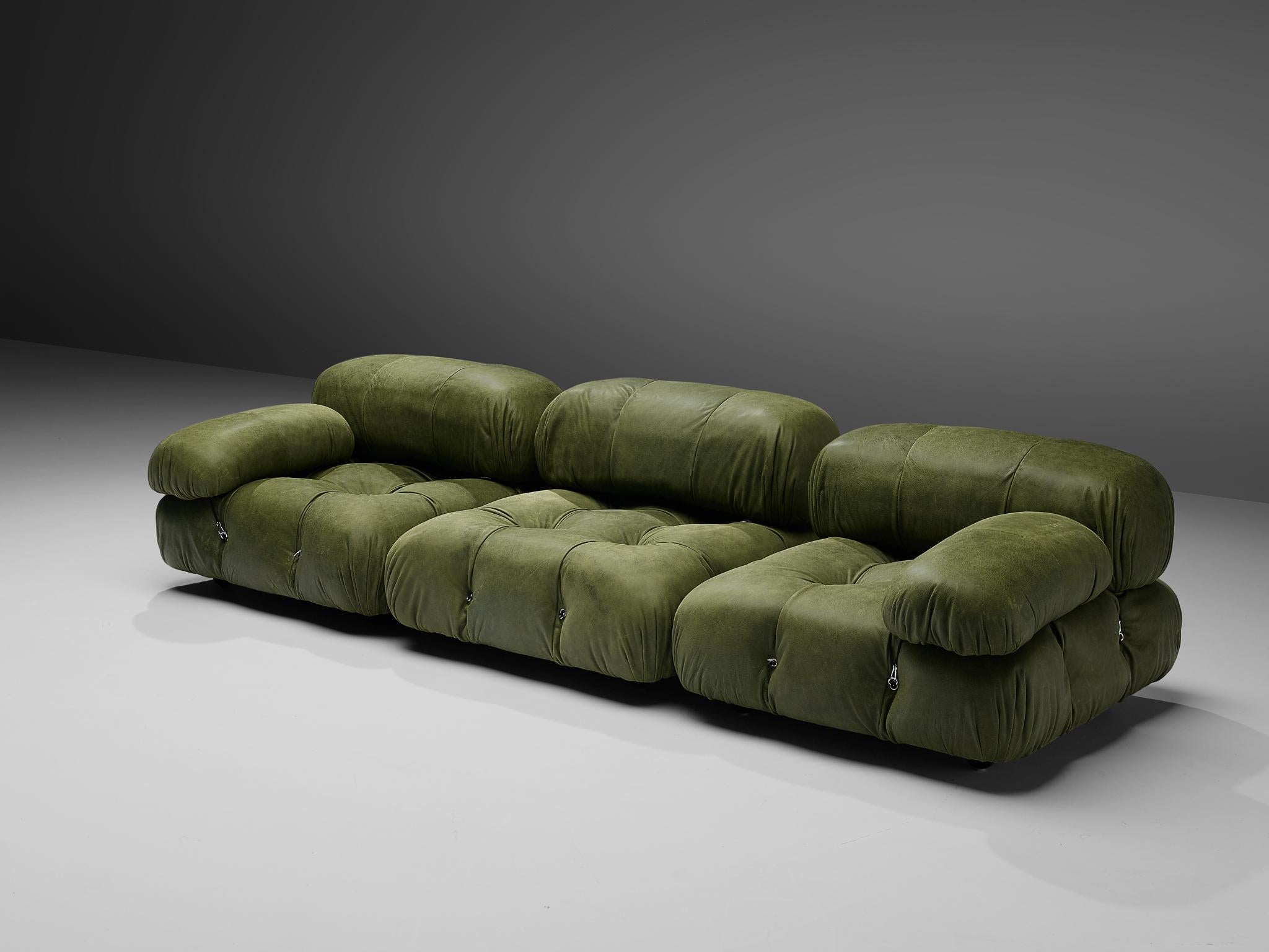 Mario Bellini, 'Camaleonda' sofa, green leather upholstery, Italy, 1972

Mario Bellini designed the 'Camaleonda' sectional sofa, here with eight elements of which six feature a backrest, in 1972. The sectional elements of this sofa can be used