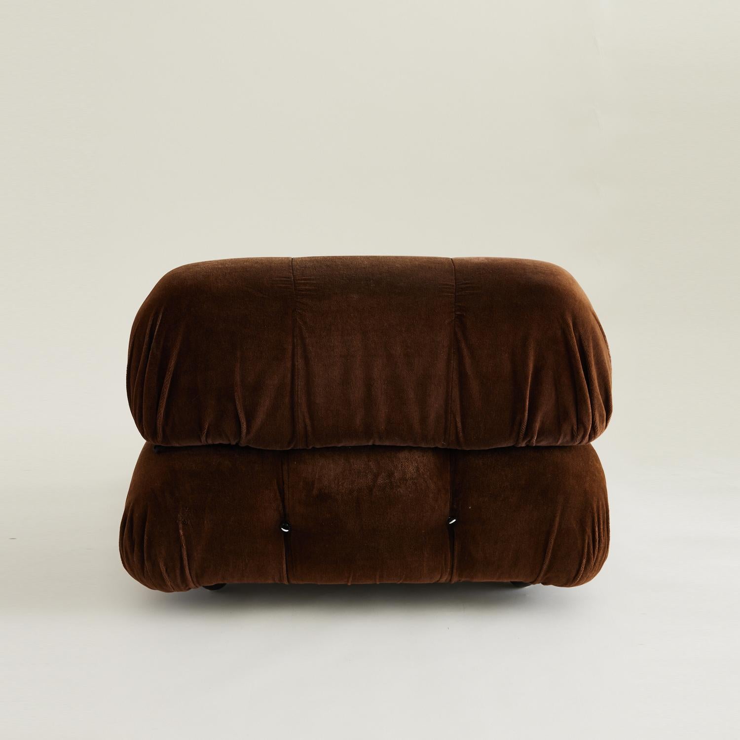 This 1970s vintage Mario Bellini 