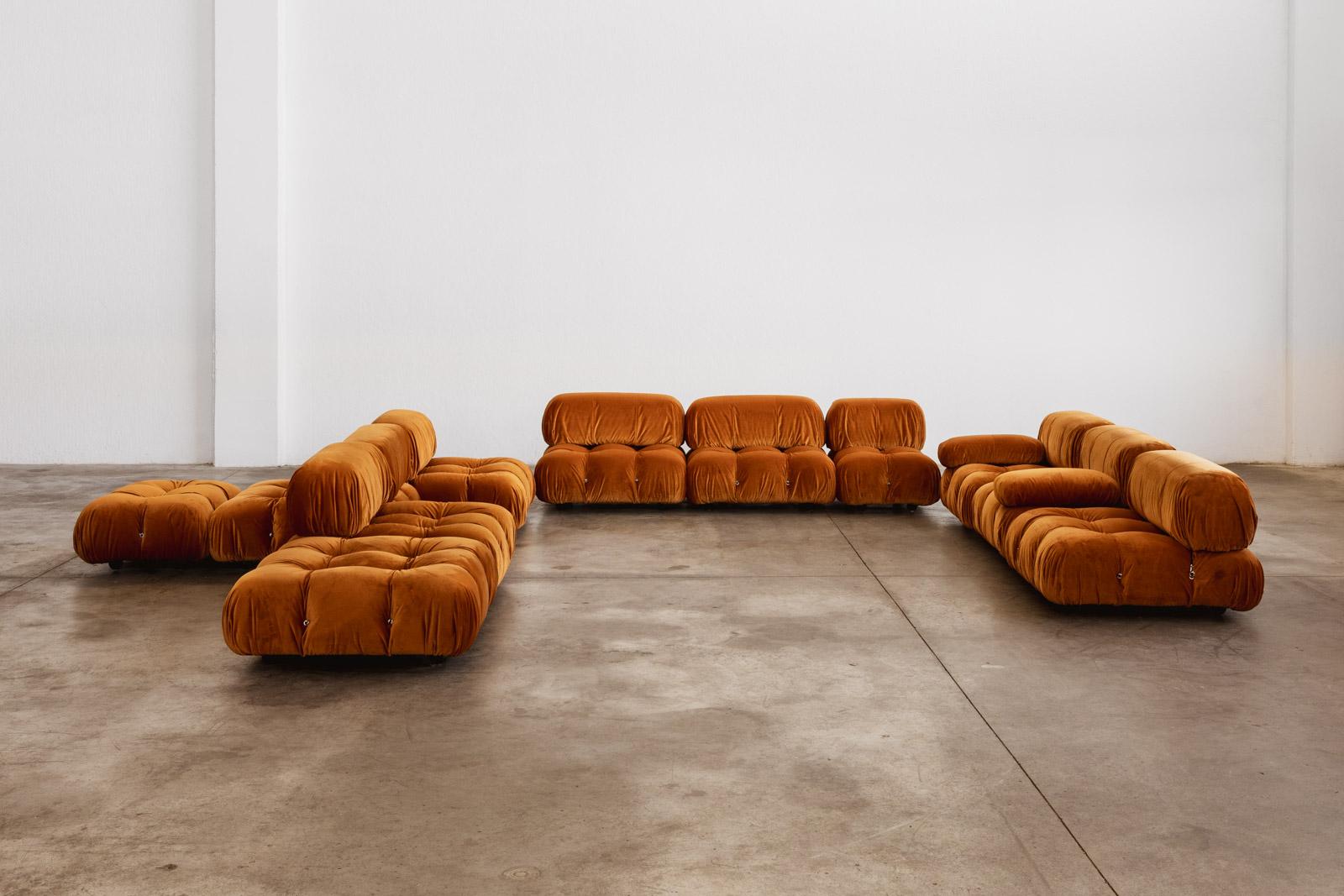 Mario Bellini “Camaleonda” Sofa for B&B Italia, Rust Brown, 1970, Set of 11 en venta 1
