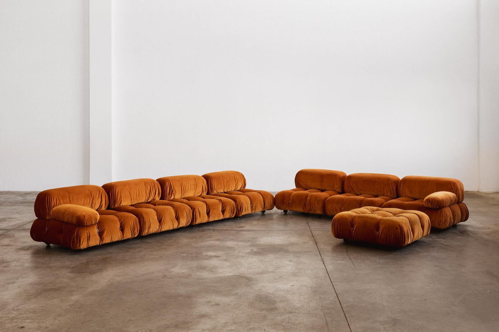 italien Mario Bellini “Camaleonda” Sofa for B&B Italia, Rust Brown, 1970, Set of 8 en vente