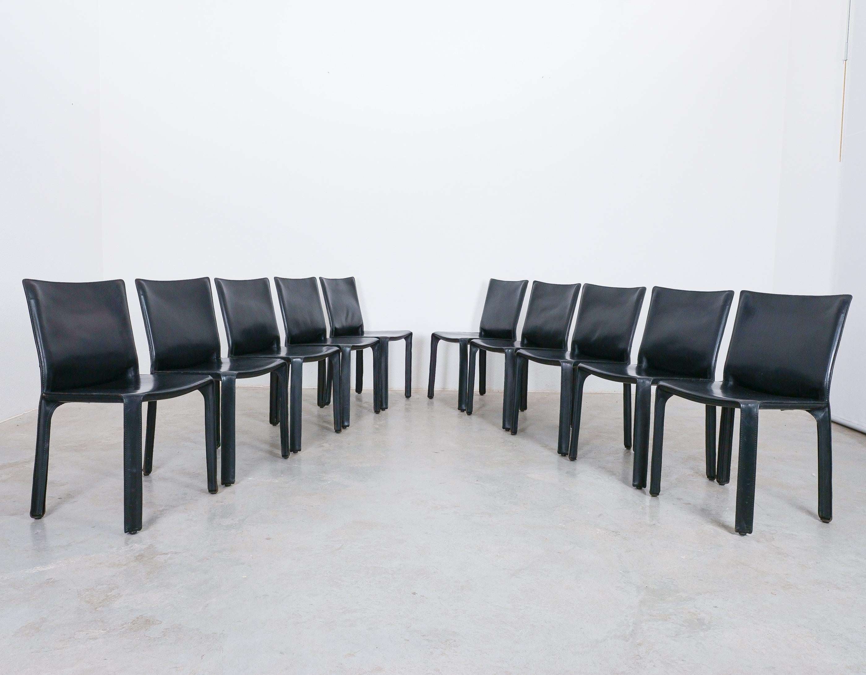 Late 20th Century Mario Bellini Cassina Cab 412 + Cab 413 - 12 Black Leather Dining Chairs, 1980