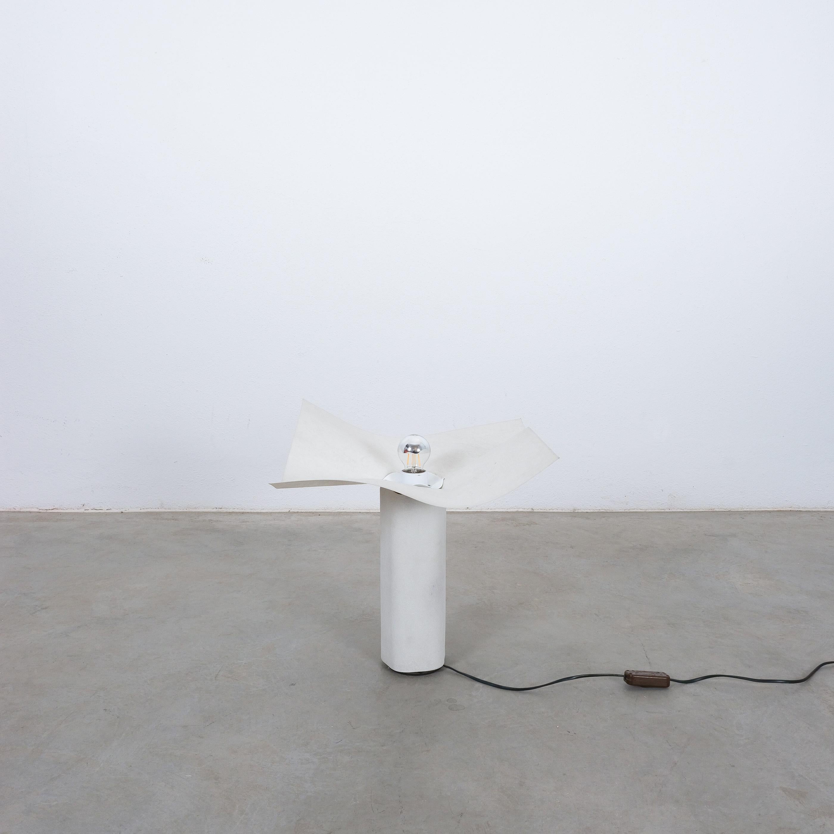 Mario Bellini Ceramic Table Lamp Area 50 by Artemide, Italy, 1976 For Sale 5