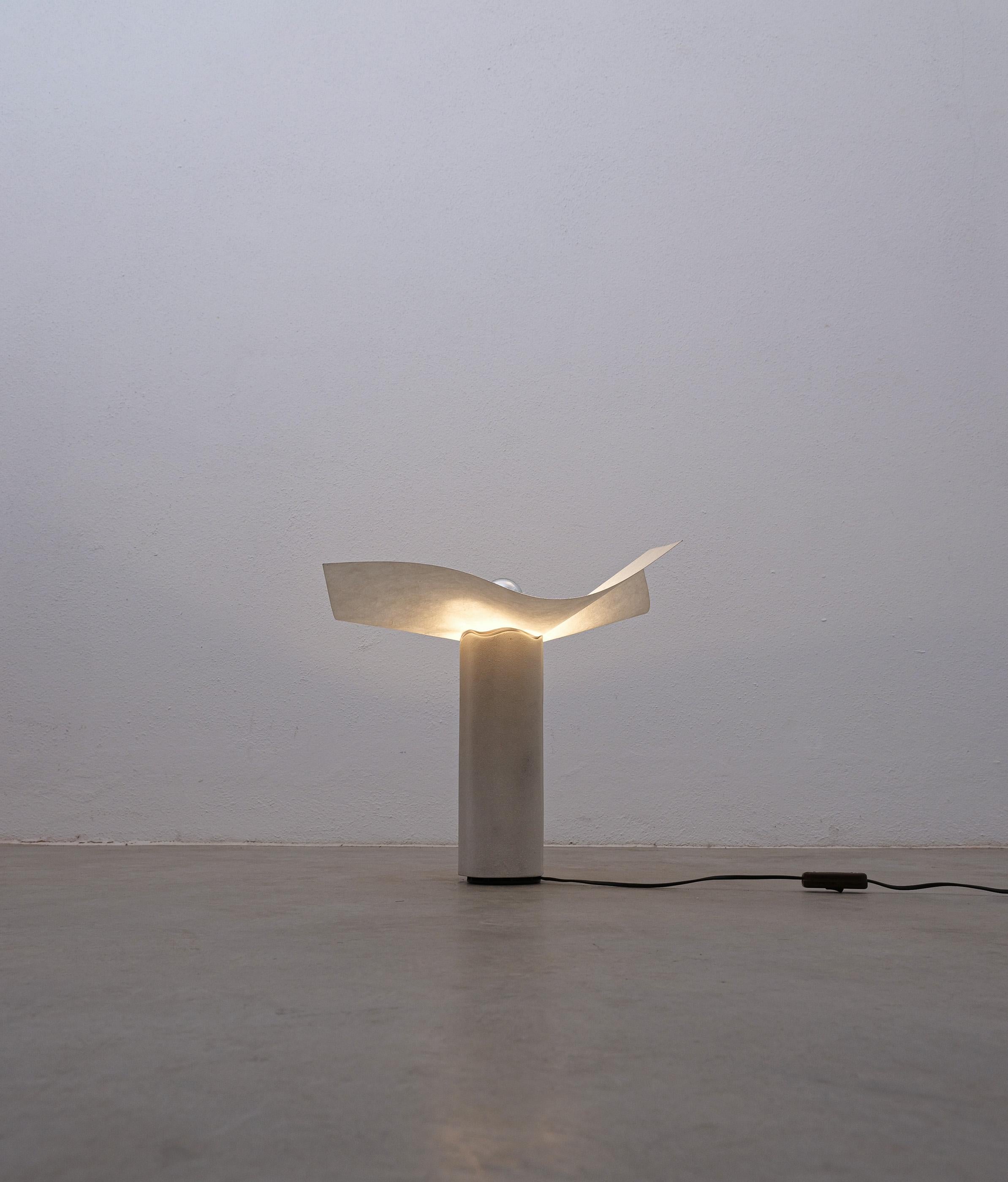 italien Lampe de table en céramique Mario Bellini Area 50 par Artemide, Italie, 1976 en vente
