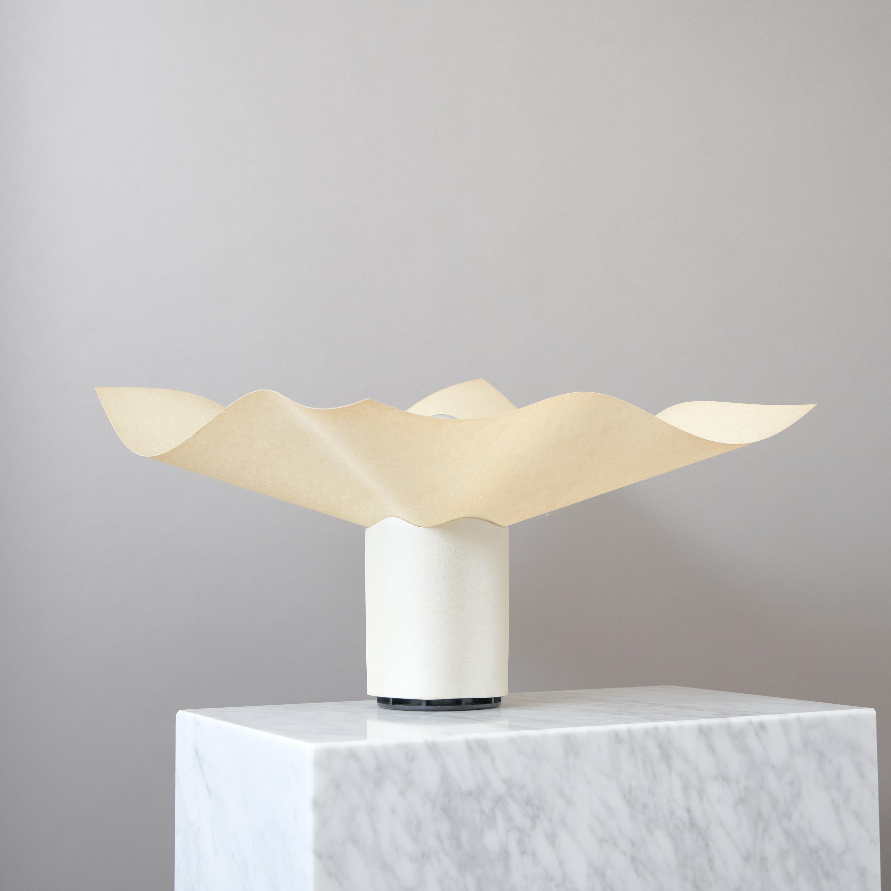 Mid-Century Modern Mario Bellini Ceramic Table Lamp 'Area' by Artemide, Italy, 1974 For Sale
