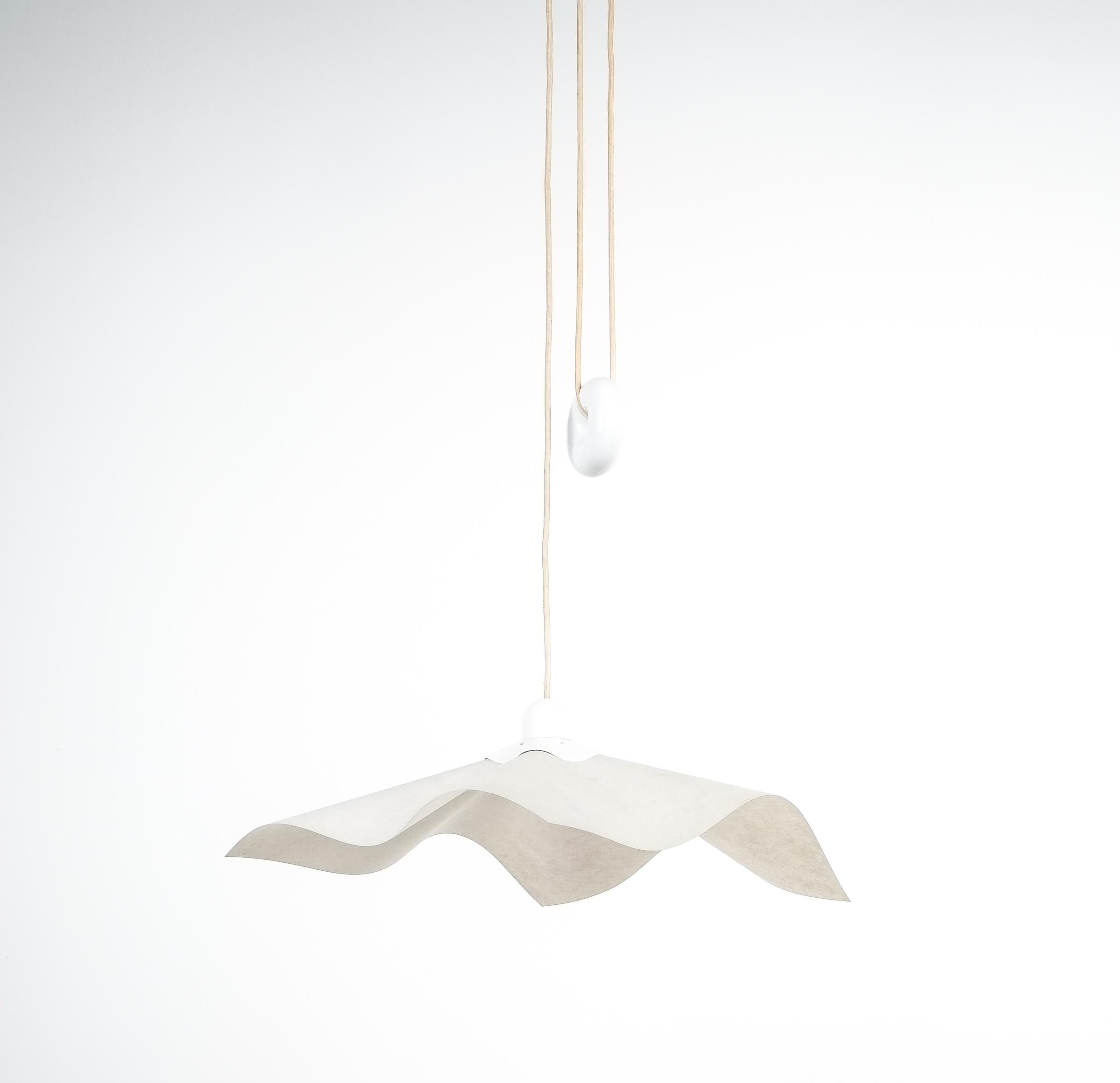 Mario Bellini Counterweight Pendant Lamp Area 50 by Artemide, Italy, 1976 For Sale 9