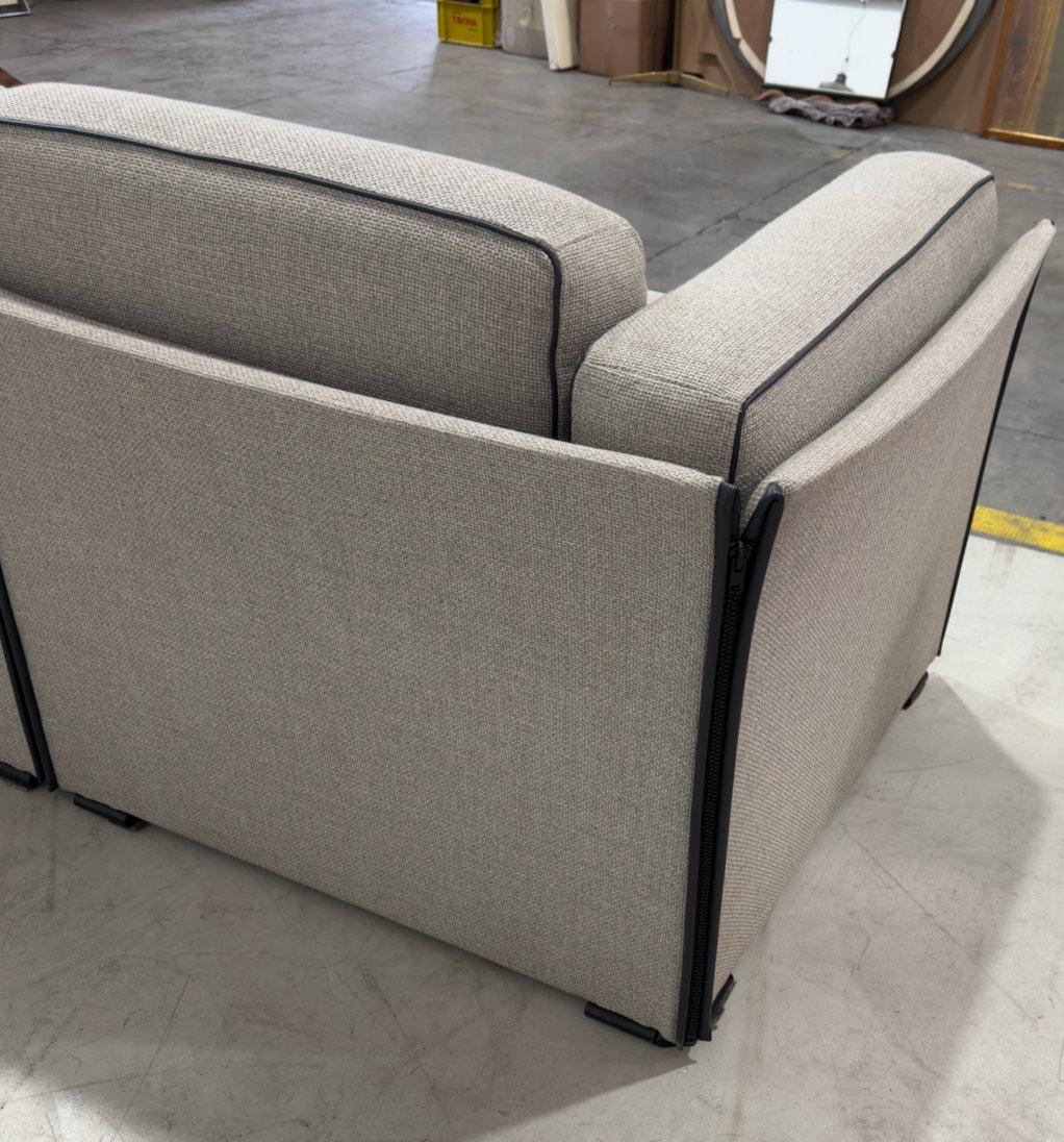 Duc-Duc model sofa 405 13. Fabric upholstery. Cassina production, Meda 1976. 
Bibliography: Giuliana Gramigna, Repertory 1950/1980 p. 425