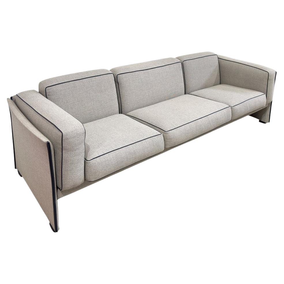 Mario Bellini, Duc-Duc three-seater sofa