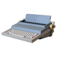 Antique Mario Bellini, ET Personal 55 Portable Typewriter for Olivetti 1985-86