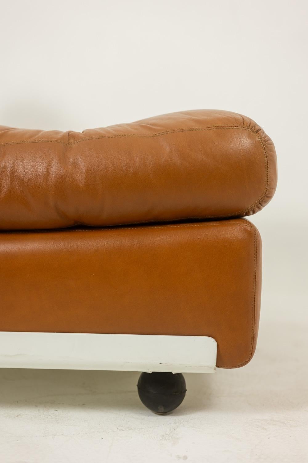 Mario Bellini, for B&B Amanta leather armchair. Circa 1970 in vendita 1