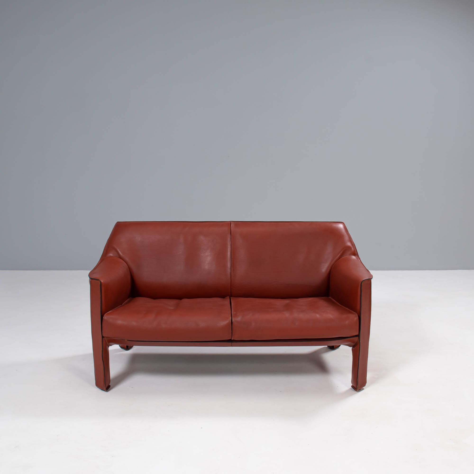 Mario Bellini for Cassina 415 Cab Leather Sofas, Set of 2 In Good Condition In London, GB