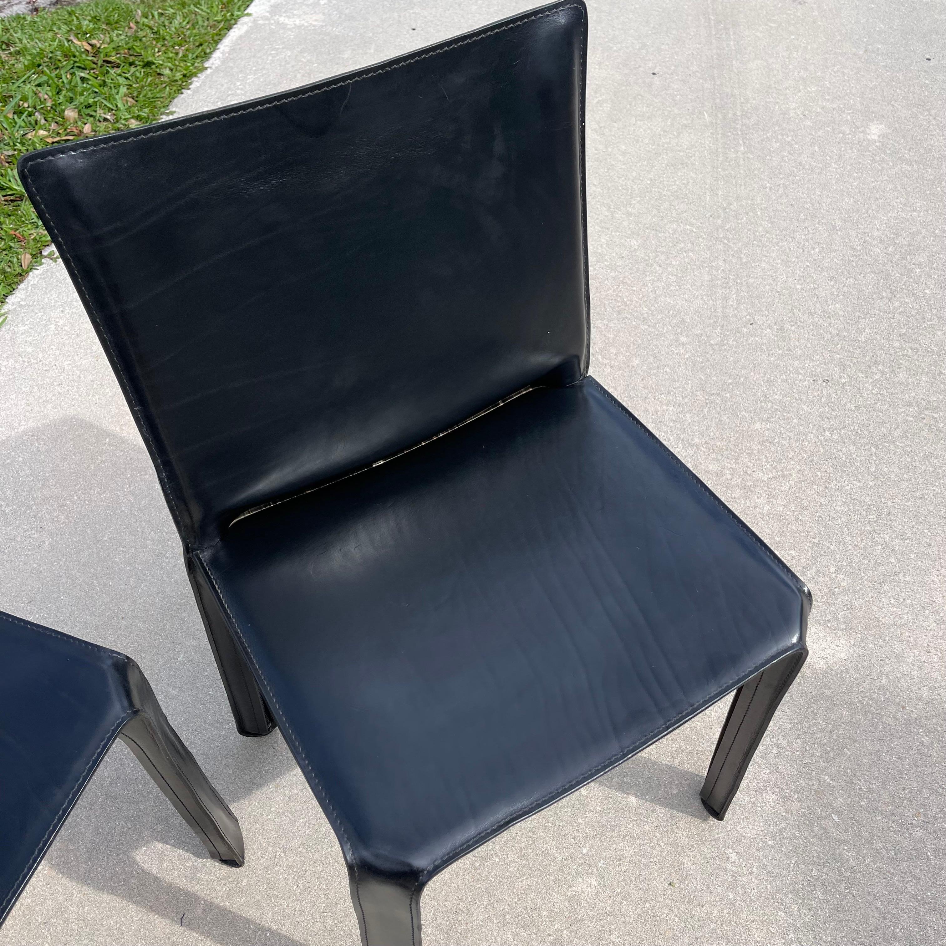 Mario Bellini for Cassina Cab 412 Leather Clad Dining Chairs, Set of 4 In Good Condition In Jensen Beach, FL