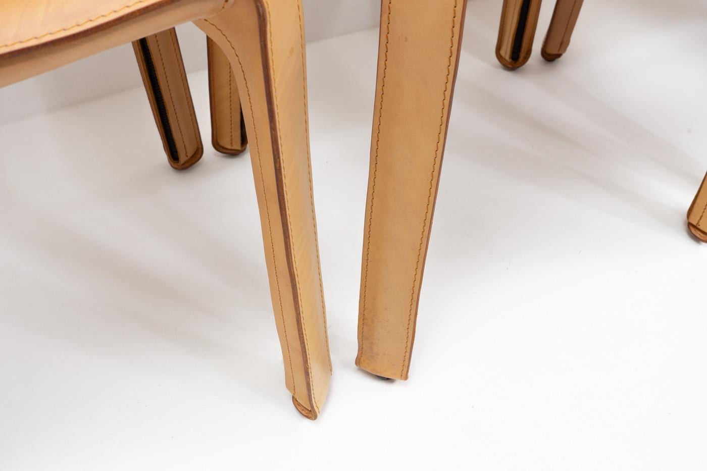 Mario Bellini per Cassina CAB 412, Set di quattro, anni '90 in vendita 3