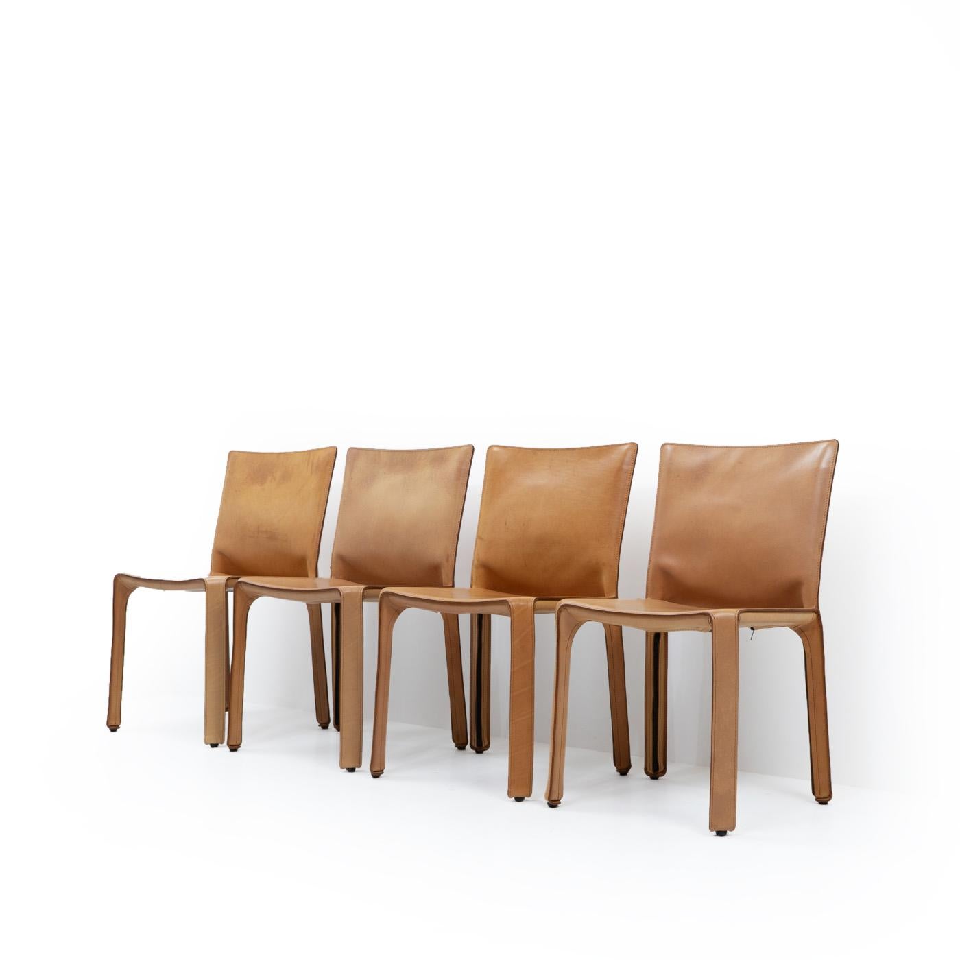 Mid-Century moderno Mario Bellini per Cassina CAB 412, Set di quattro, anni '90 in vendita