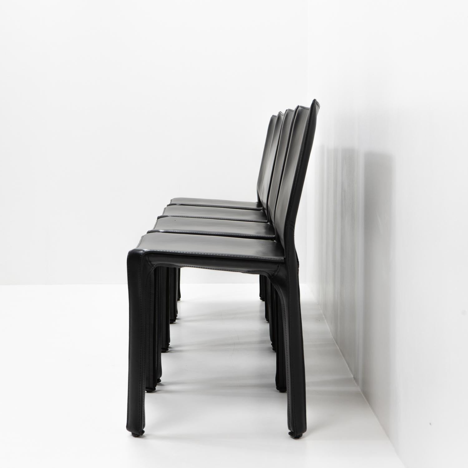 Metallo Mario Bellini per Cassina CAB 412, Set di quattro, anni '90 in vendita