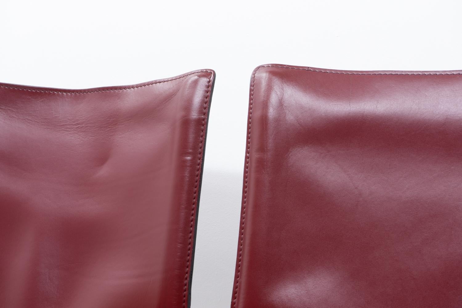Fine XX secolo Mario Bellini per Cassina CAB 412, Set di quattro, anni '90 -Rosso in vendita
