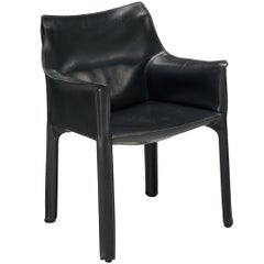 Mario Bellini für Cassina 'CAB 413' Esszimmerstuhl aus dunkelgrauem Leder