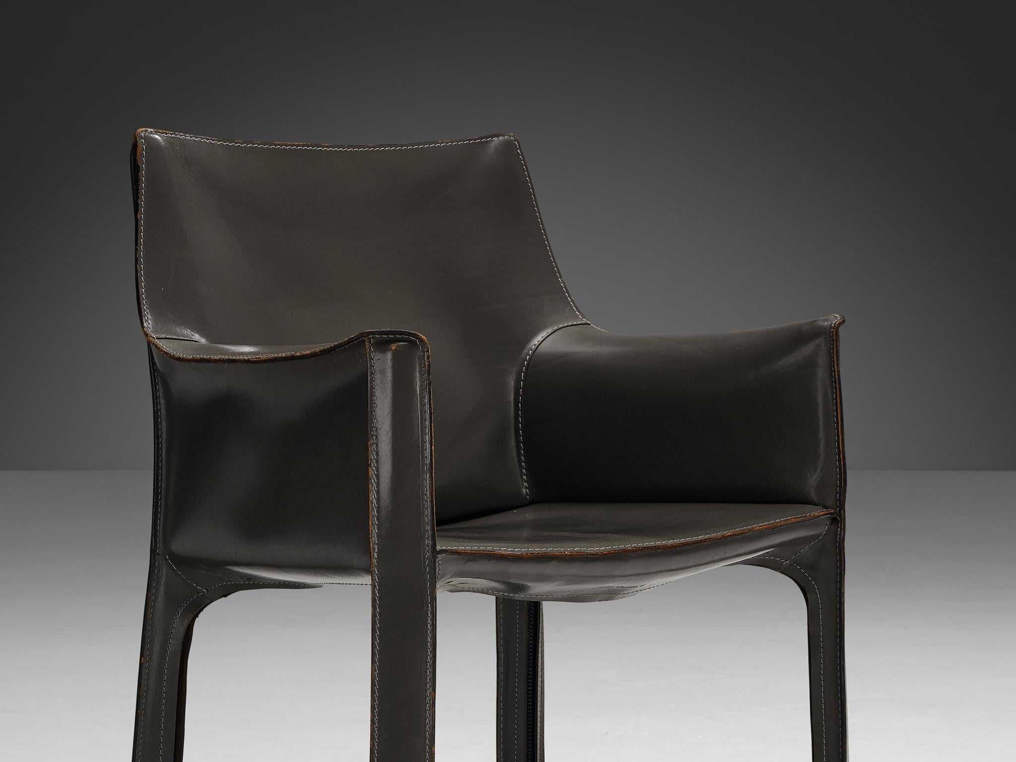 Mario Bellini for Cassina CAB 413 Set of Six Dining Chairs in Grey Leather For Sale 7