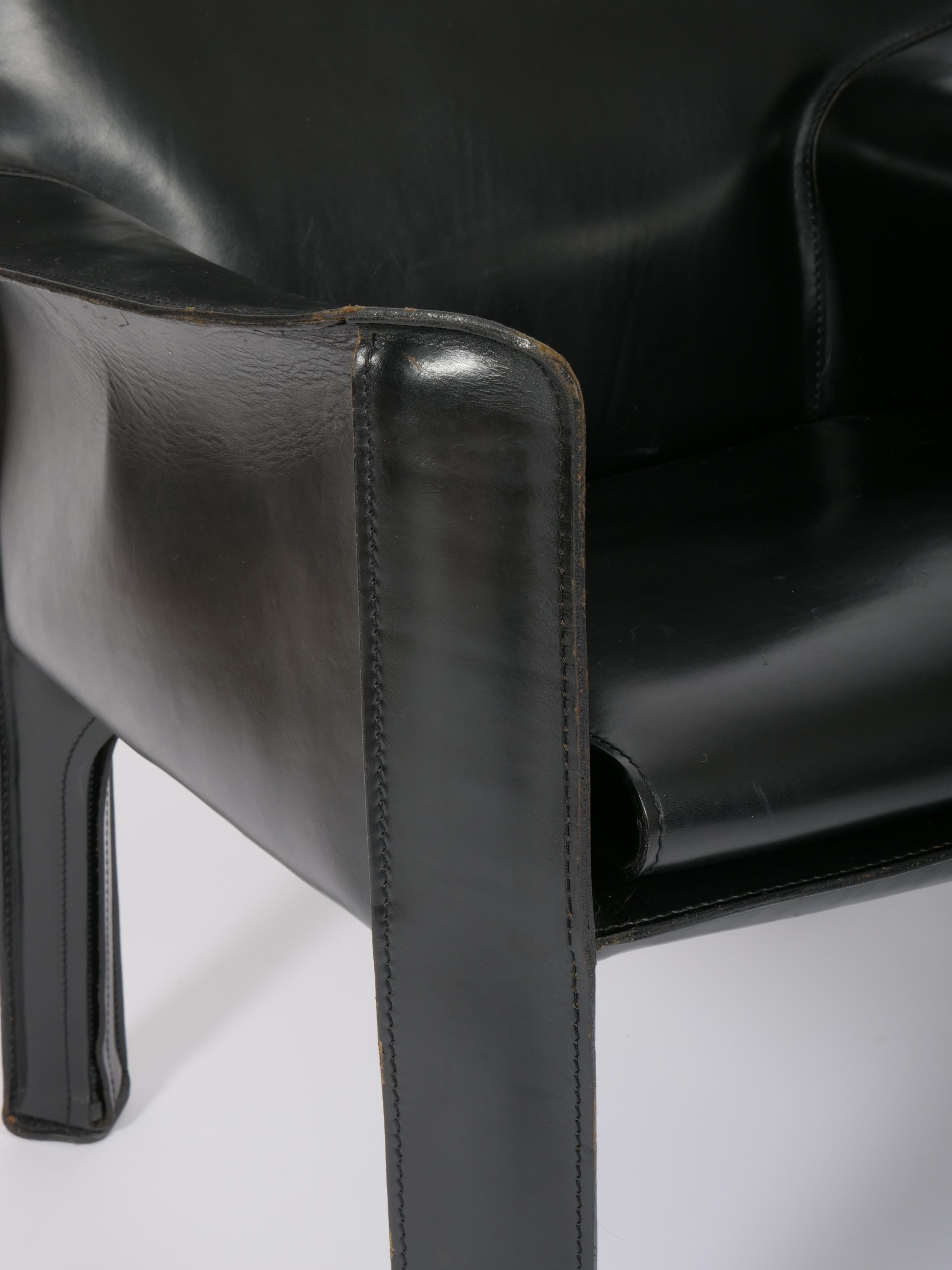 Mario Bellini for Cassina 'CAB 414'  Chairs in black stitched Leather For Sale 6