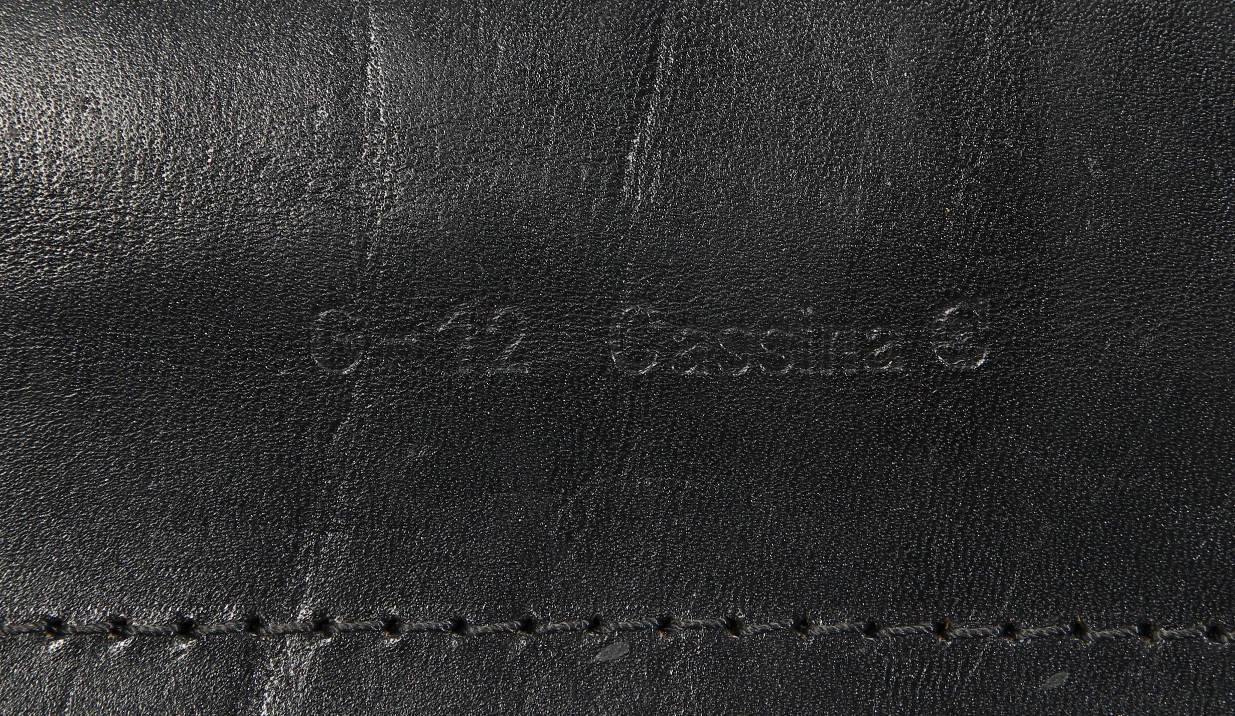 Mario Bellini fauteuil de salon en cuir « Cape 414 » pour Cassina, signé, vers 1980 en vente 12