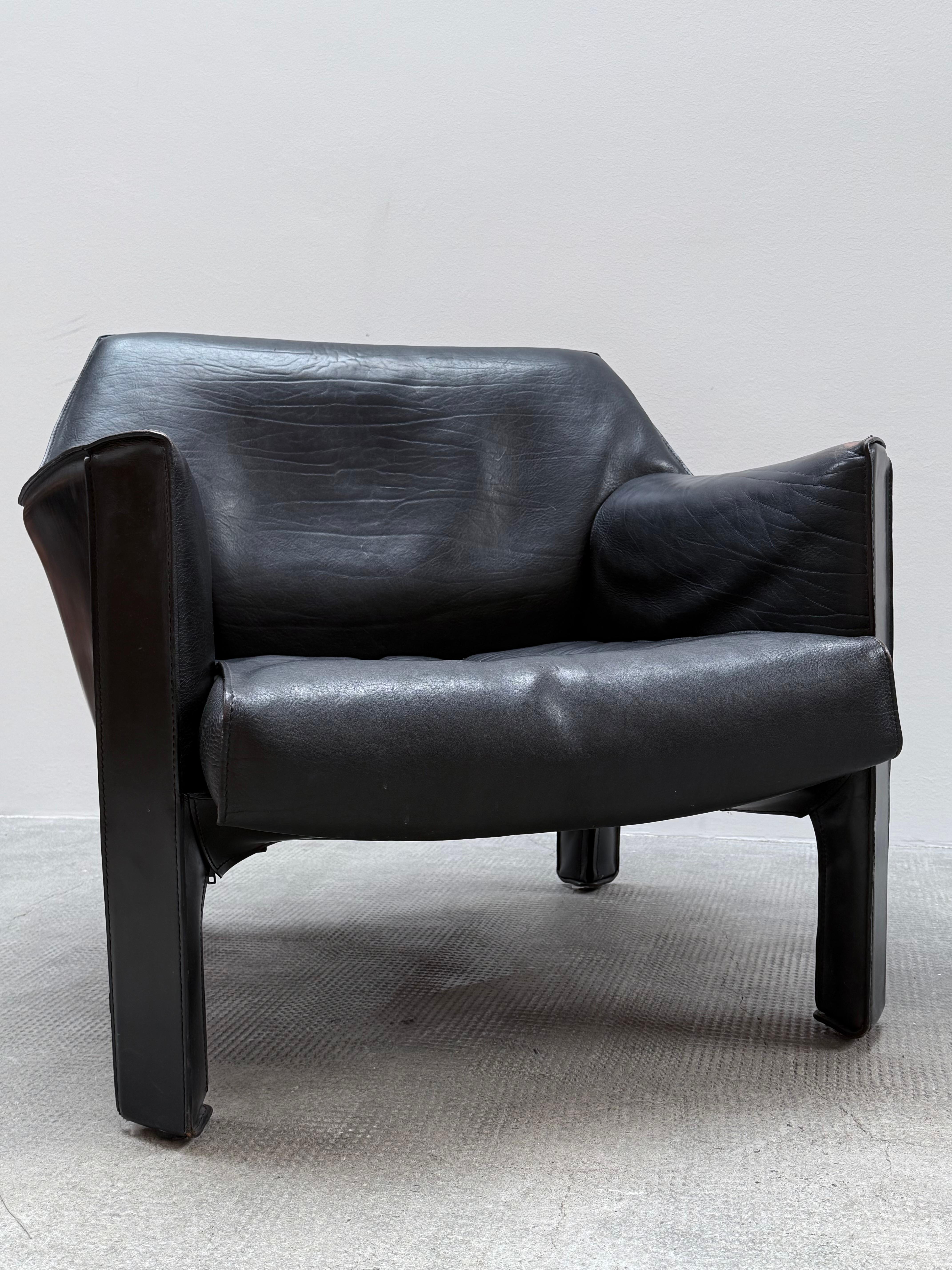 Leather MARIO BELLINI FOR CASSINA CAB 415 ARMCHAIR & SOFA SADDLE LEATHER, ITALY 1980s