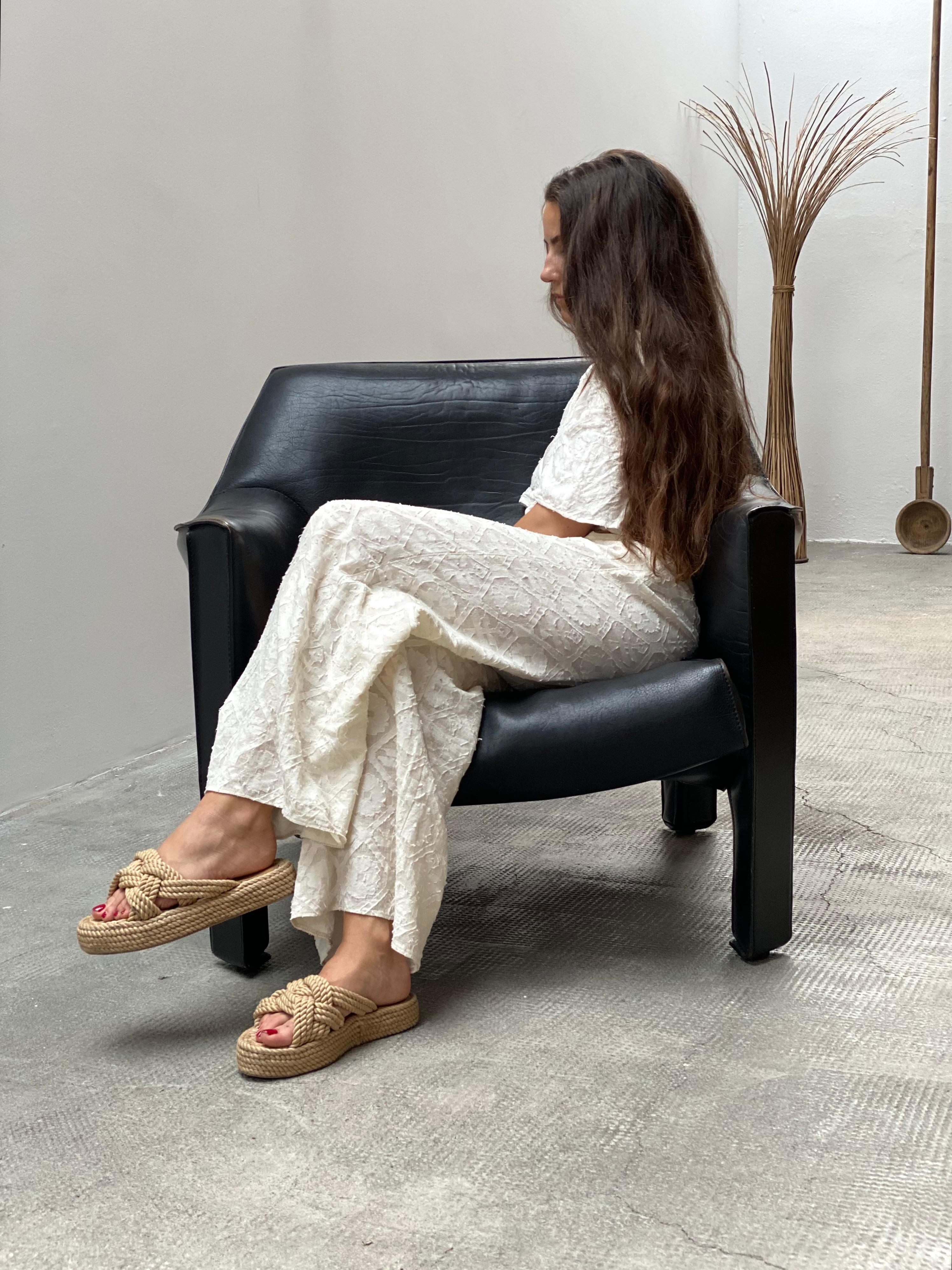 MARIO BELLINI FOR CASSINA CAB 415 ARMCHAIR & SOFA SADDLE LEATHER, ITALY 1980s 2