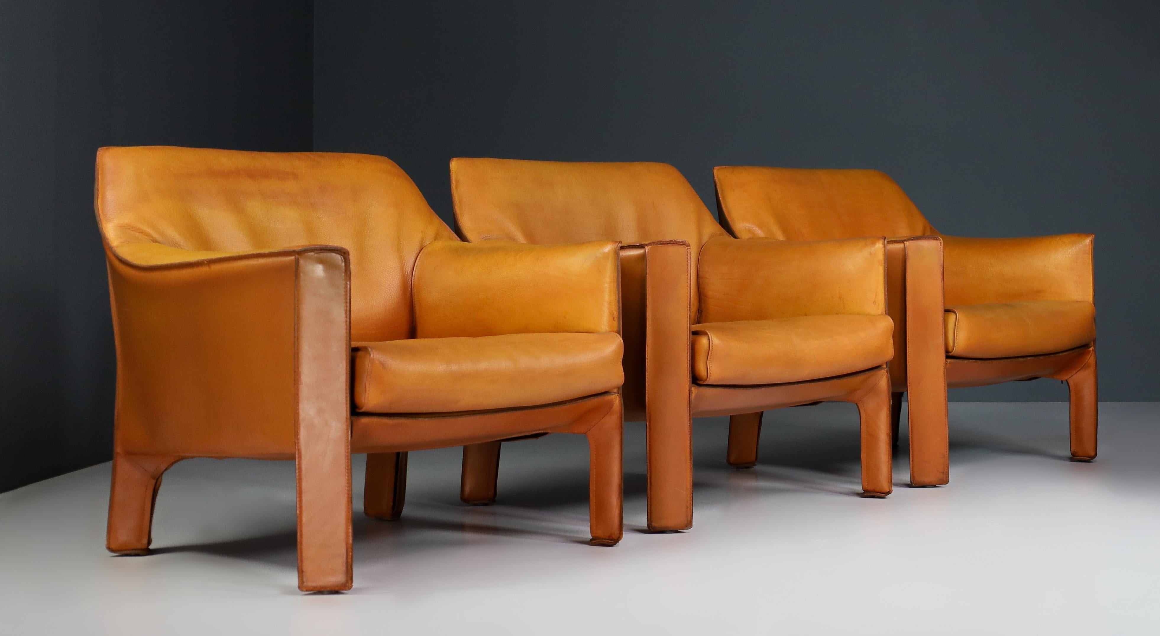 Modern Mario Bellini for Cassina Cab 415 Buffalo Cognac Leather Club Chairs Italy 1980s