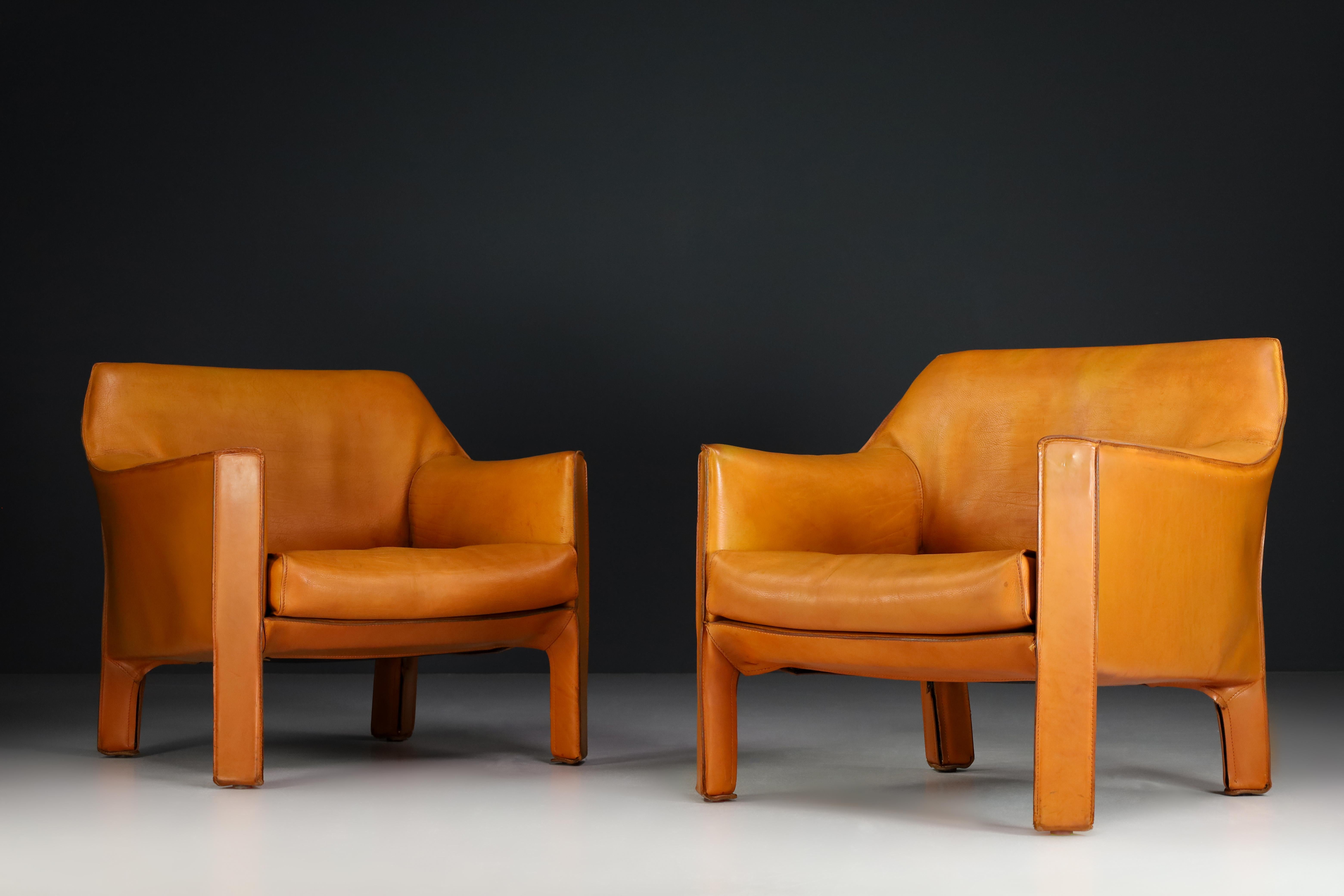 Mario Bellini for Cassina Cab 415 Buffalo Cognac Leather Club Chairs Italy 1980s 3
