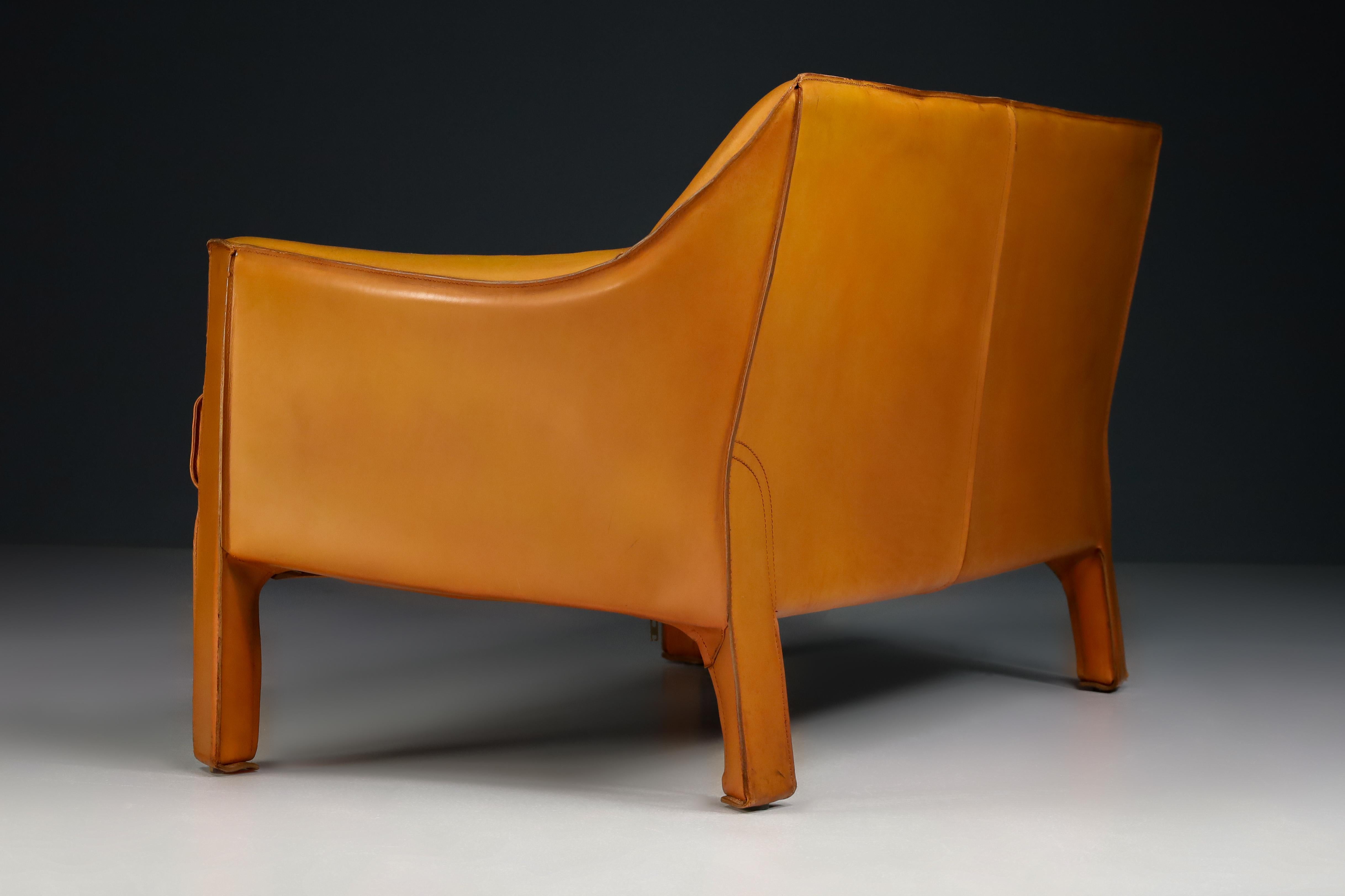 Mario Bellini for Cassina Cab 415 Buffalo Cognac Leather Sofa/Bench Italy, 1980s 4
