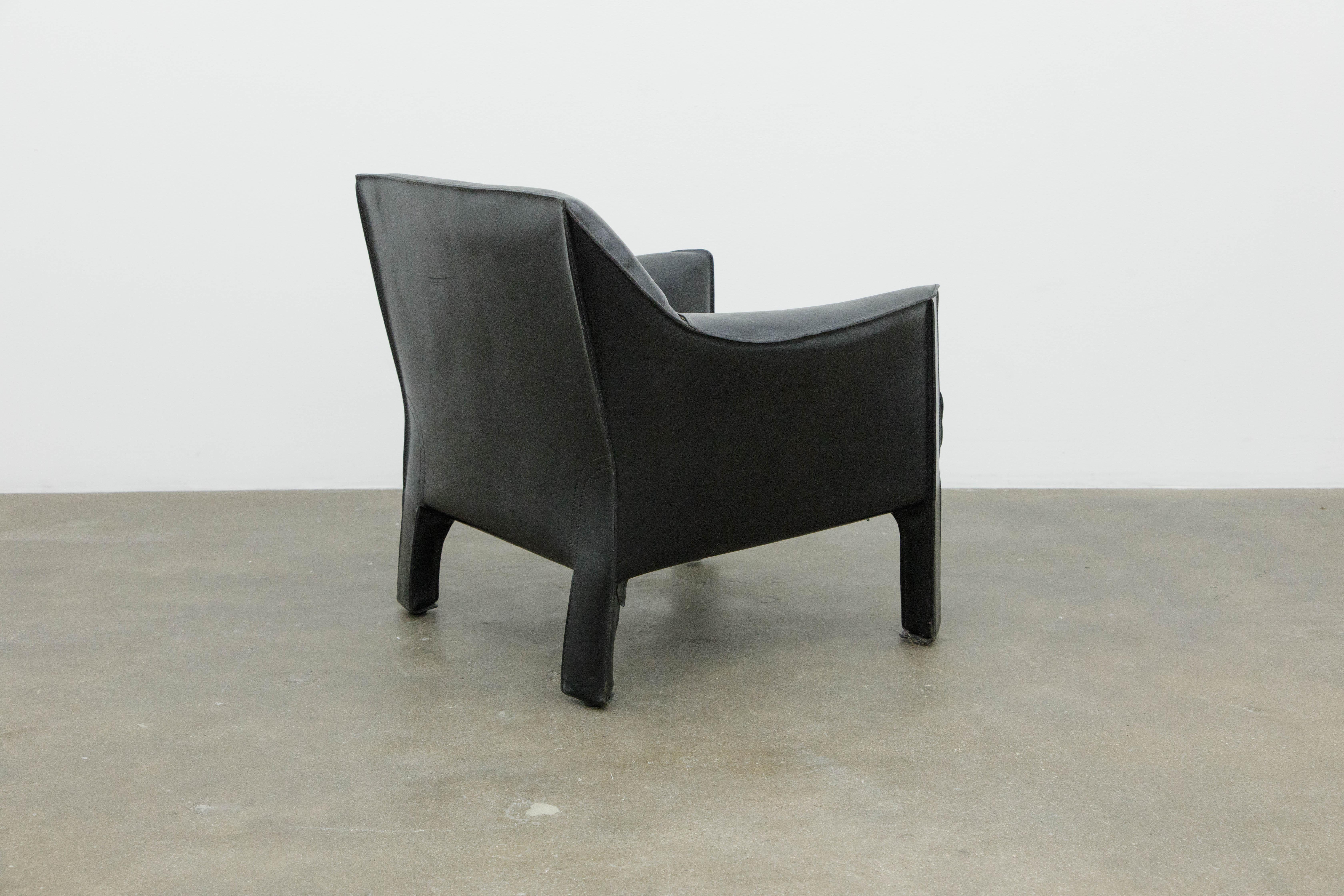 Mario Bellini for Cassina 'Cab #415' Buffalo Leather Club Chairs, Signed, 1980s 4