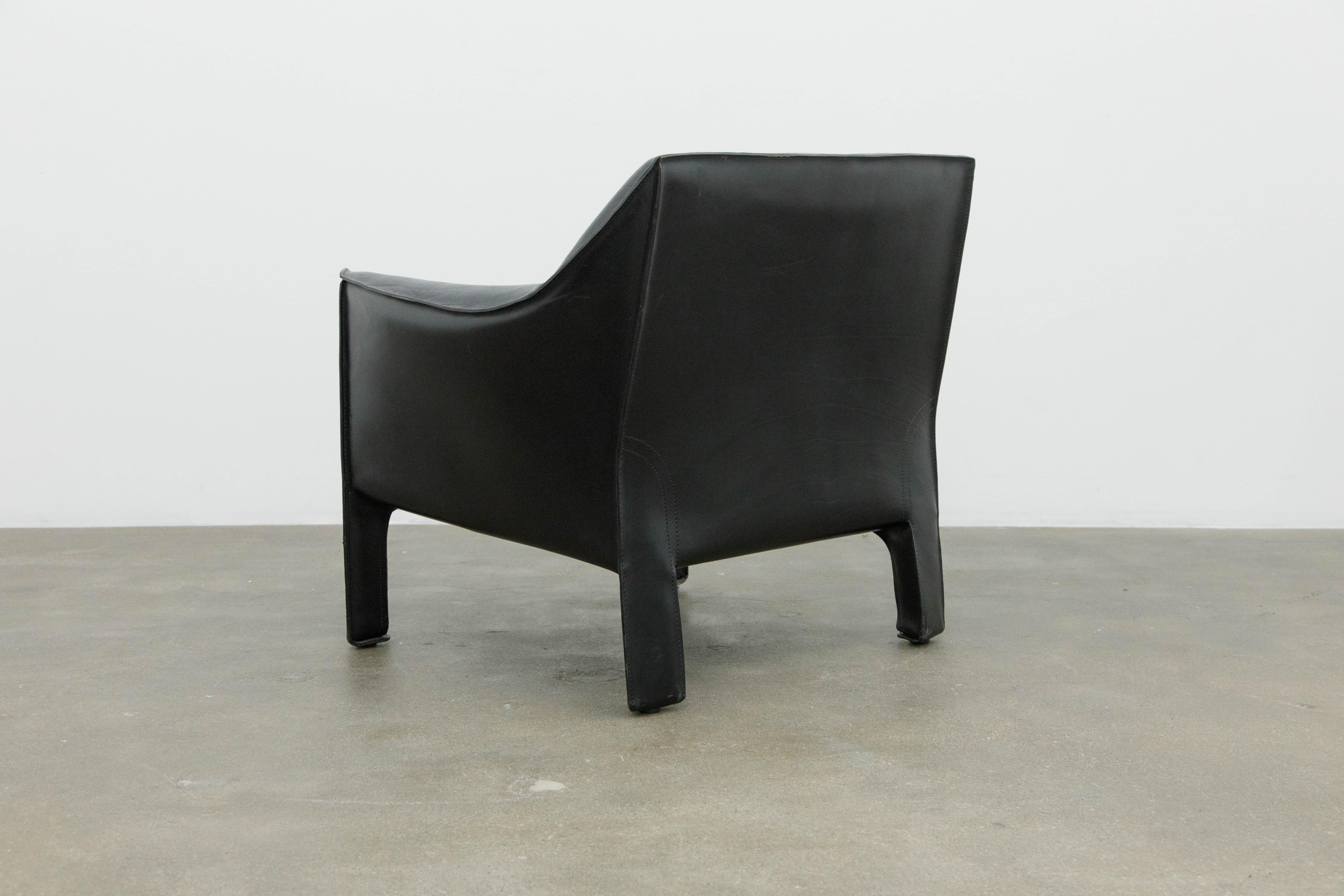 Mario Bellini for Cassina 'Cab #415' Buffalo Leather Club Chairs, Signed, 1980s 6