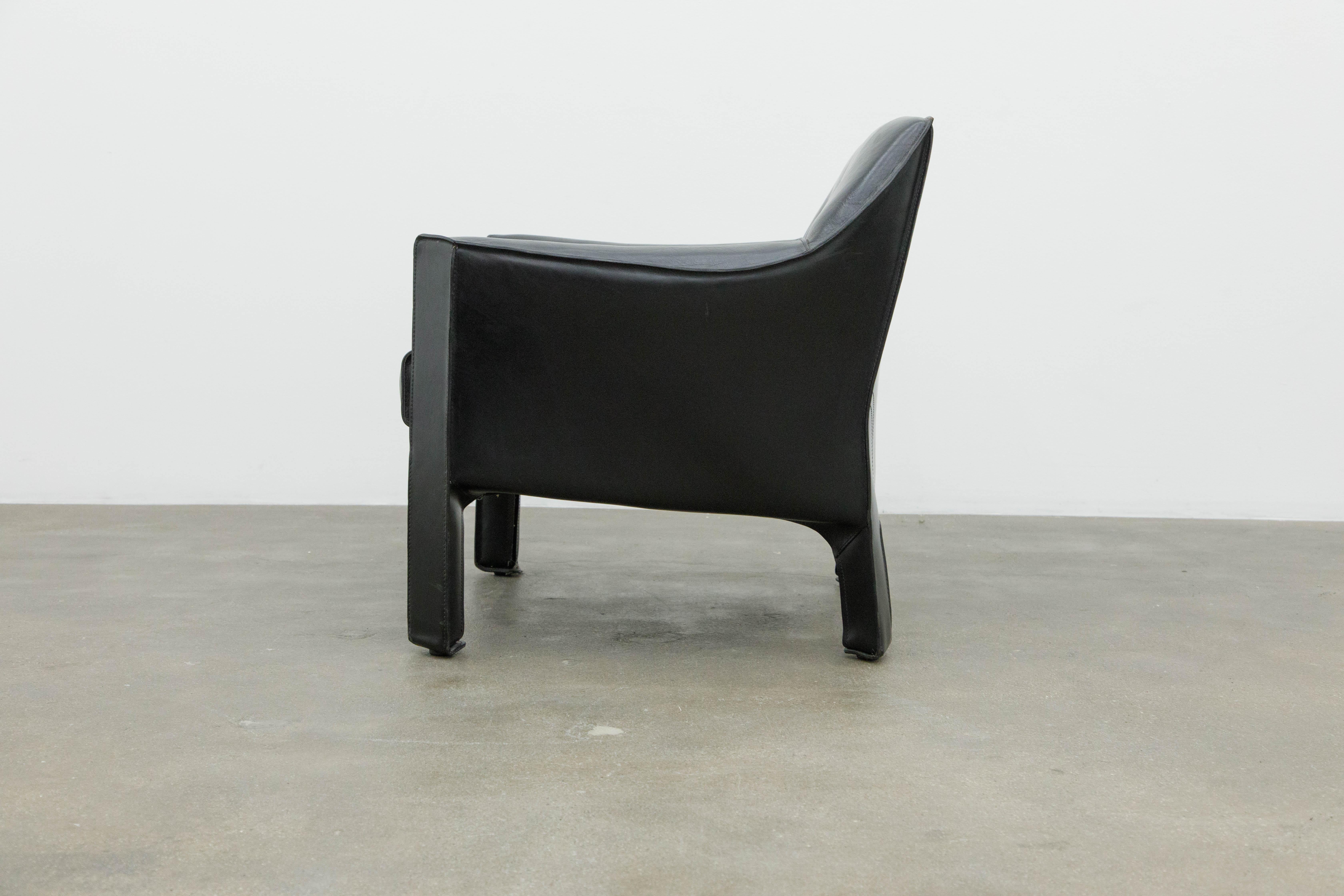 Mario Bellini for Cassina 'Cab #415' Buffalo Leather Club Chairs, Signed, 1980s 7