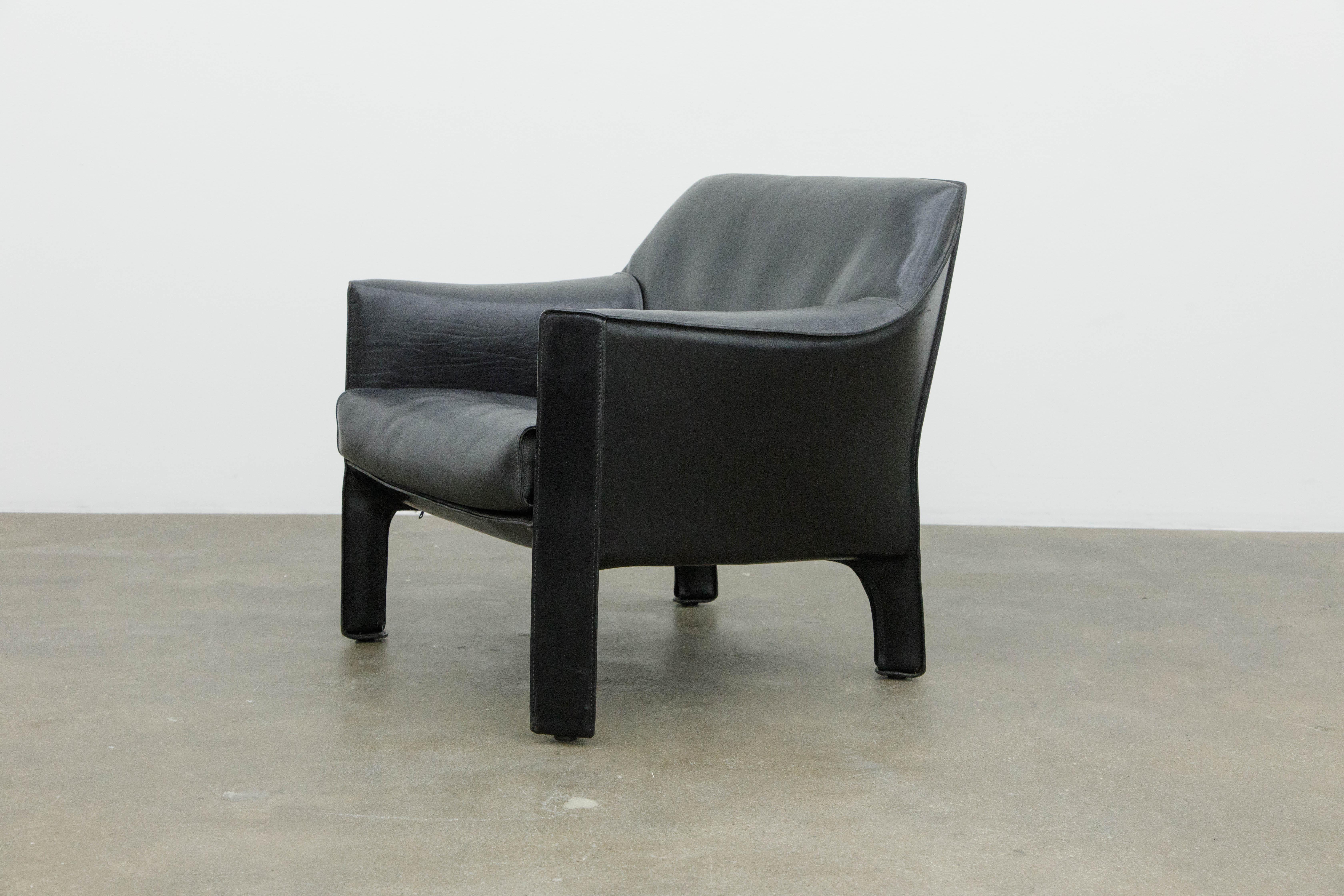 Mario Bellini for Cassina 'Cab #415' Buffalo Leather Club Chairs, Signed, 1980s 8