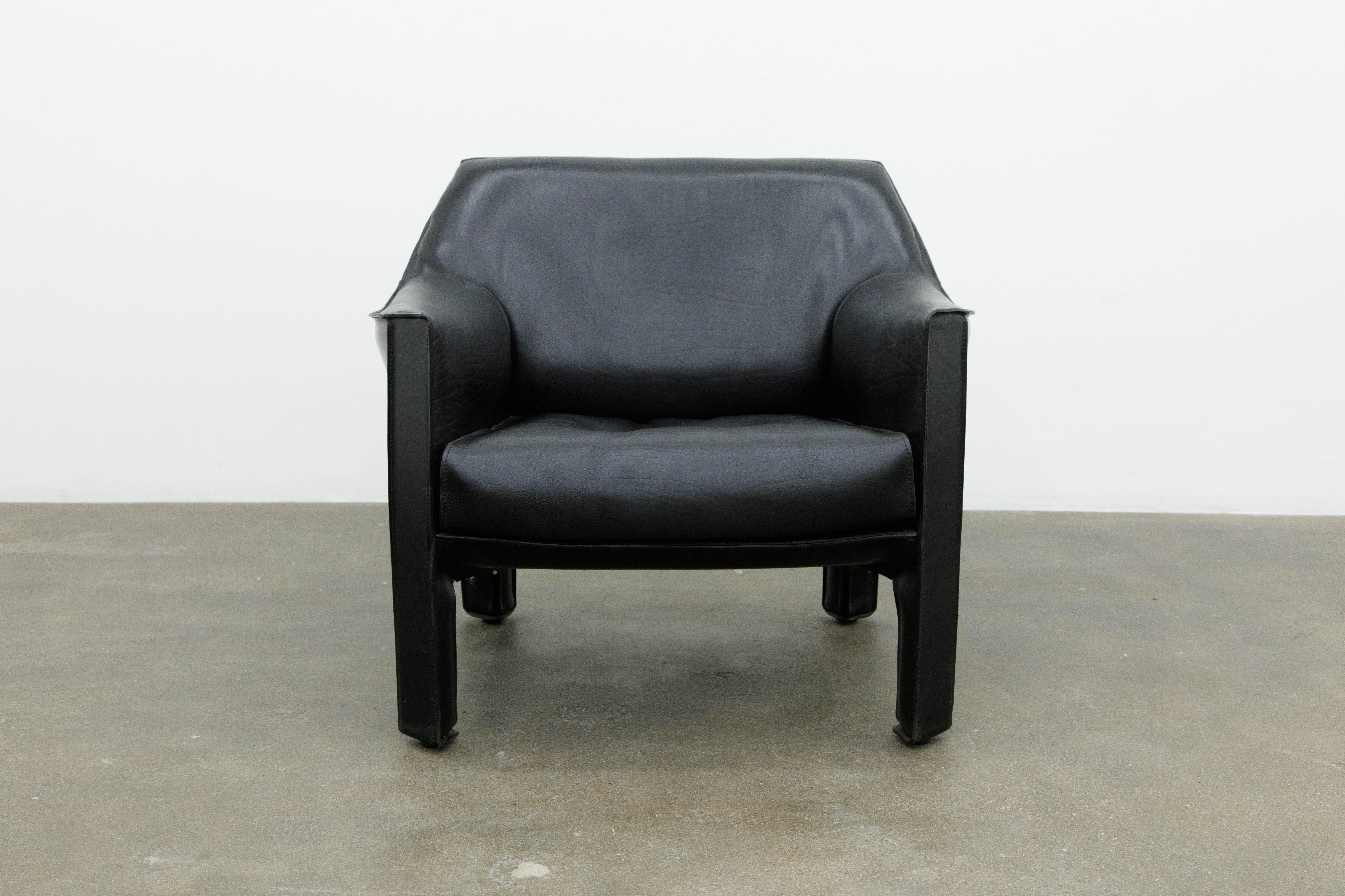 Mario Bellini for Cassina 'Cab #415' Buffalo Leather Club Chairs, Signed, 1980s 1