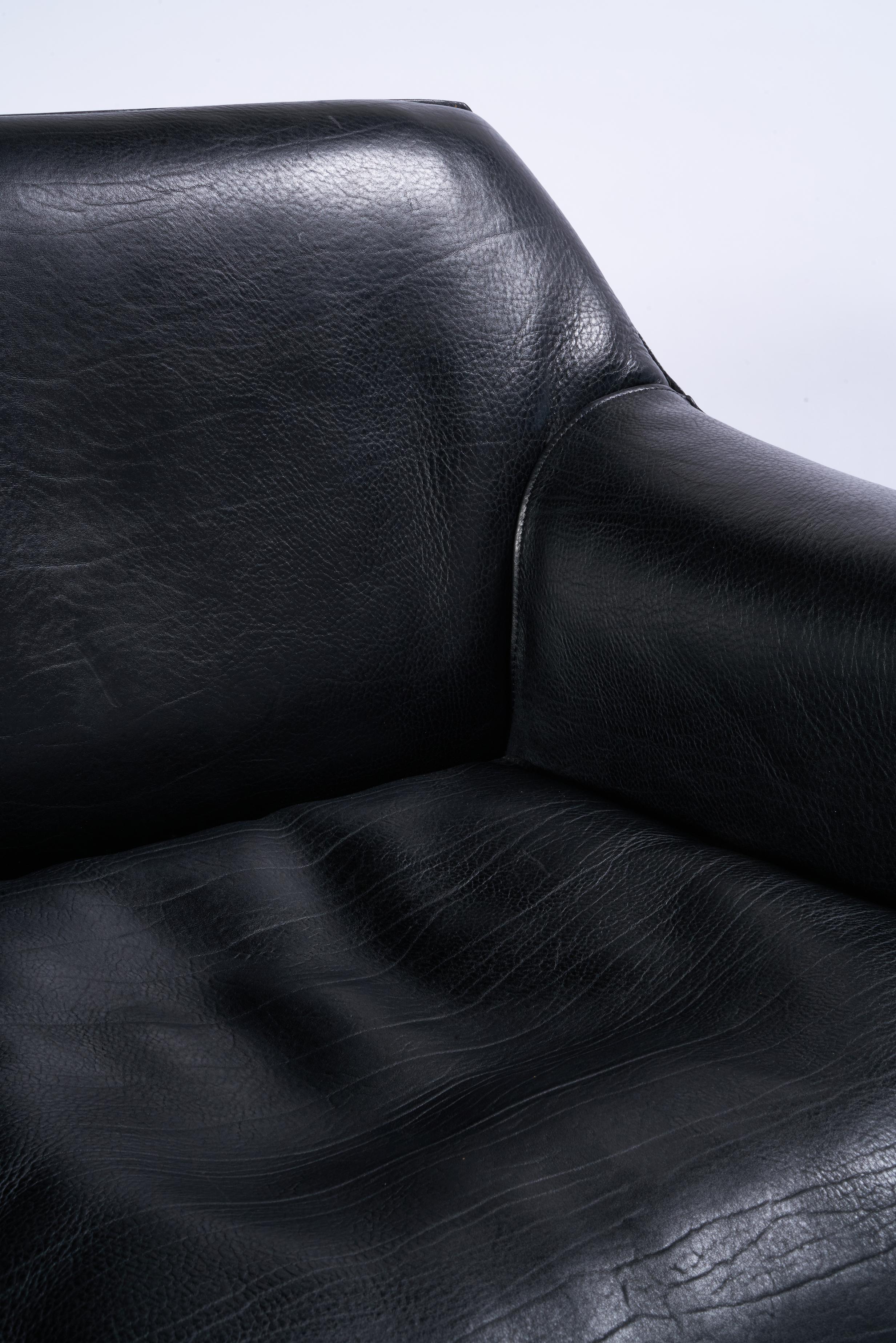 Mario Bellini pour Cassina Chaise cabine 415 en cuir noir en vente 1