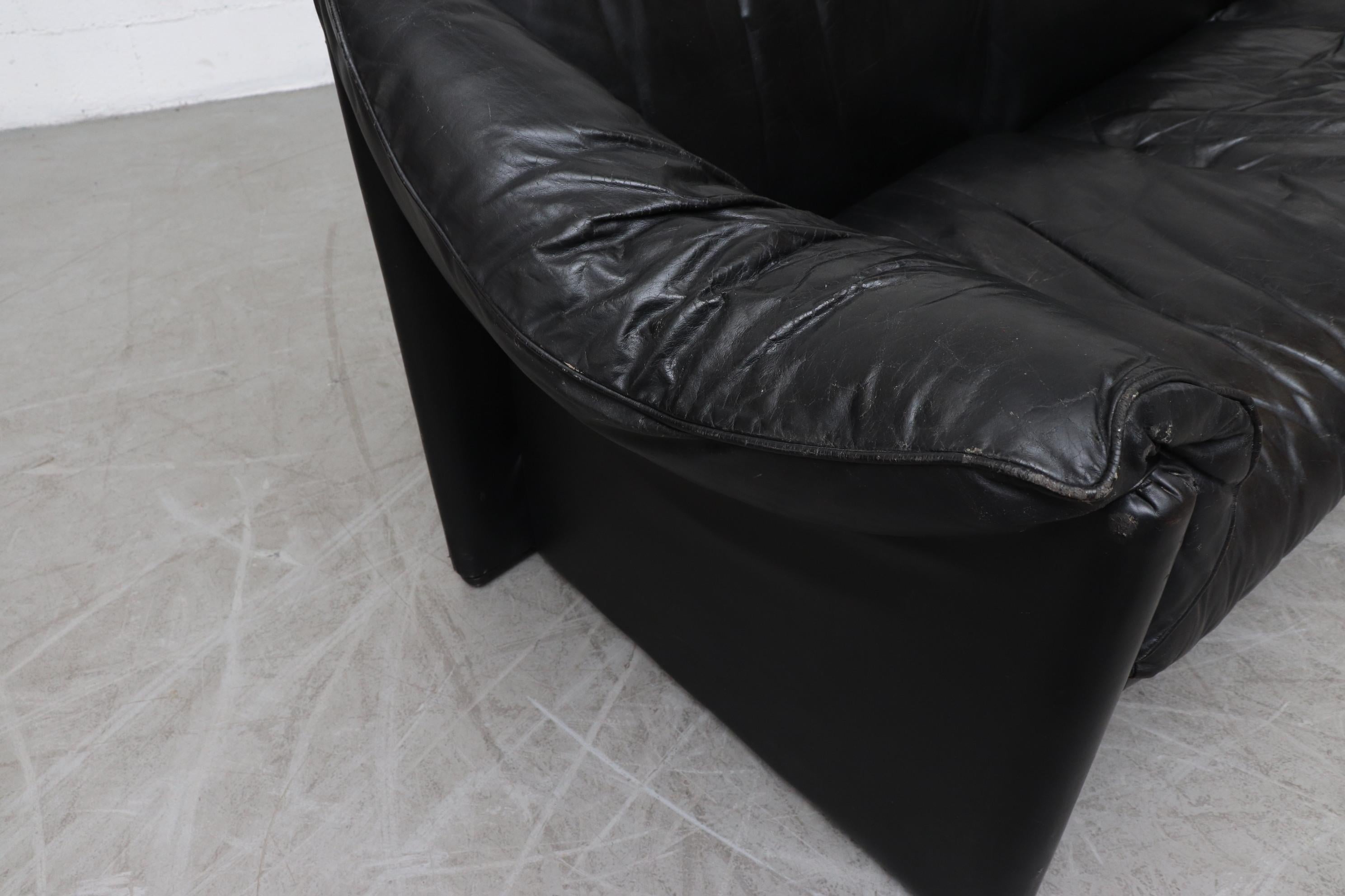 Mario Bellini for Cassina Handsome Black Leather 3-Seat Sofa 4