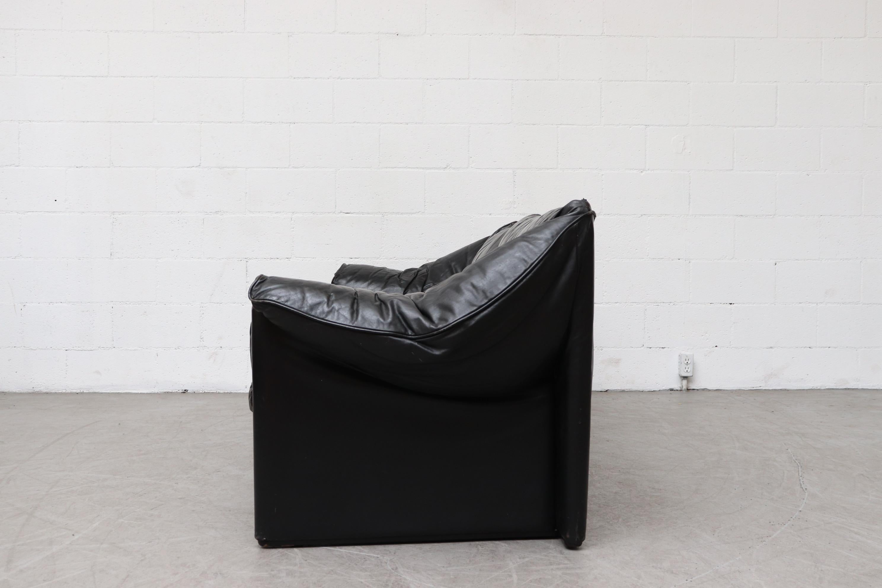 Mid-Century Modern Mario Bellini for Cassina Handsome Black Leather 3-Seat Sofa