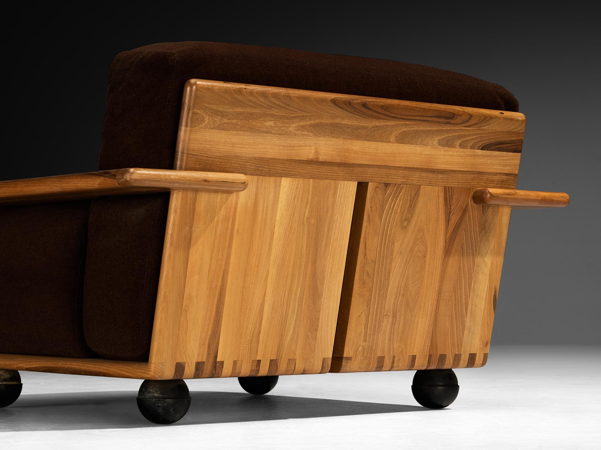 Mario Bellini für Cassina 'Pianura' Loungesessel aus Nussbaum (Postmoderne) im Angebot