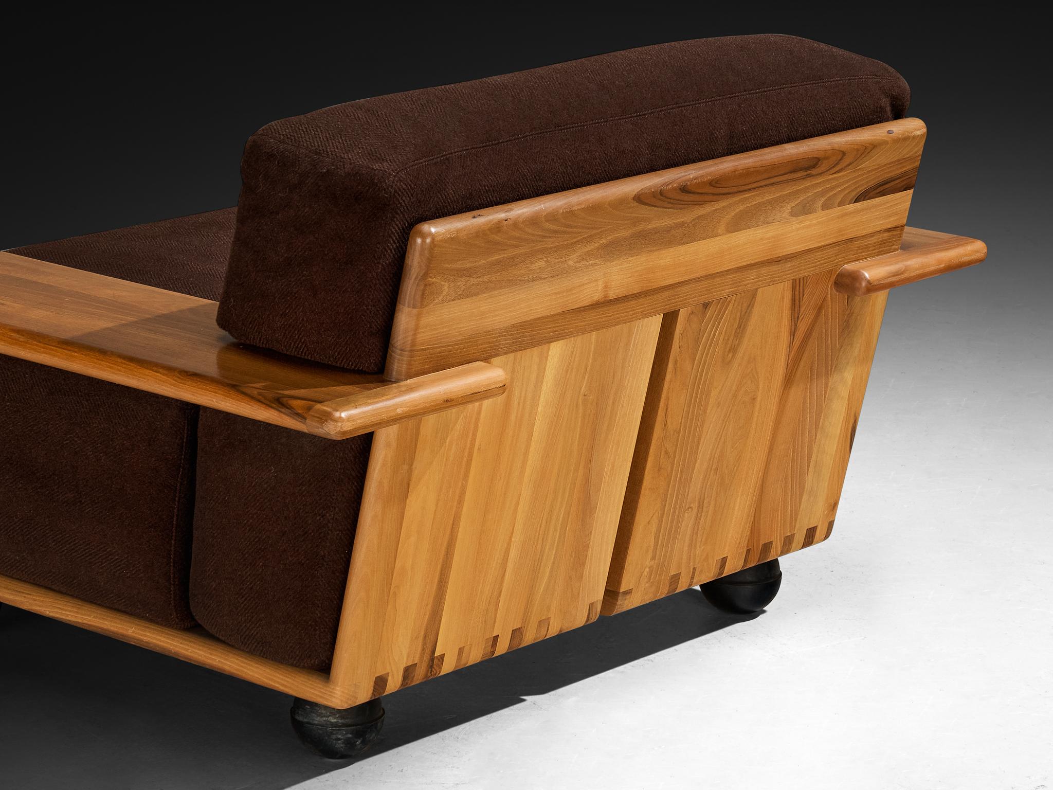 Mario Bellini für Cassina 'Pianura' Loungesessel aus Nussbaum im Zustand „Gut“ im Angebot in Waalwijk, NL