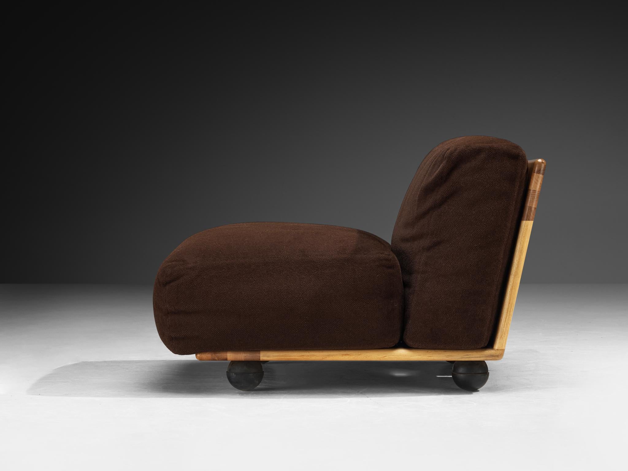 Mario Bellini für Cassina 'Pianura' Loungesessel aus Nussbaum im Zustand „Gut“ im Angebot in Waalwijk, NL