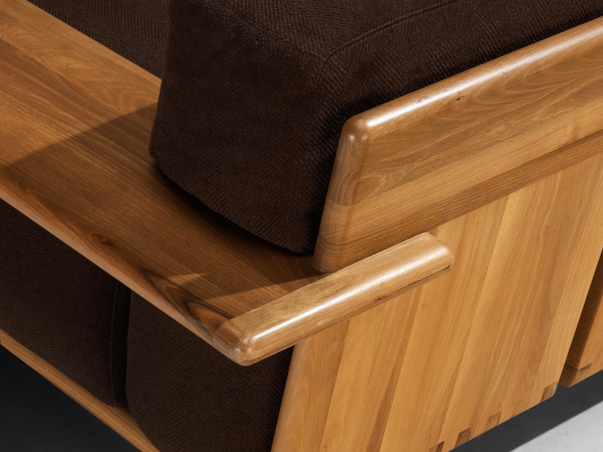 Mario Bellini für Cassina 'Pianura' Loungesessel aus Nussbaum im Angebot 1