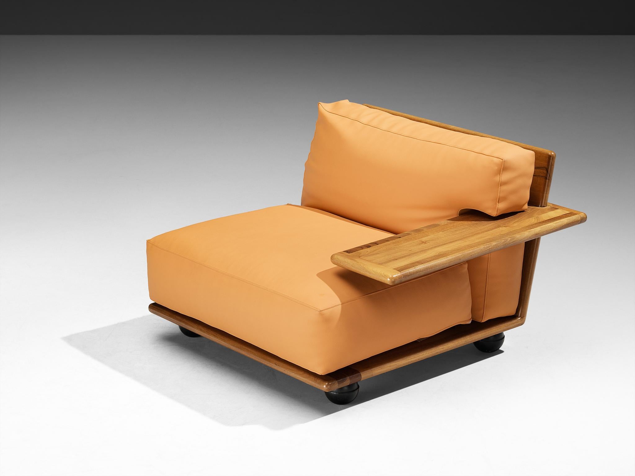 Mario Bellini para Cassina Sillones Pianura de nogal y cuero finales del siglo XX en venta