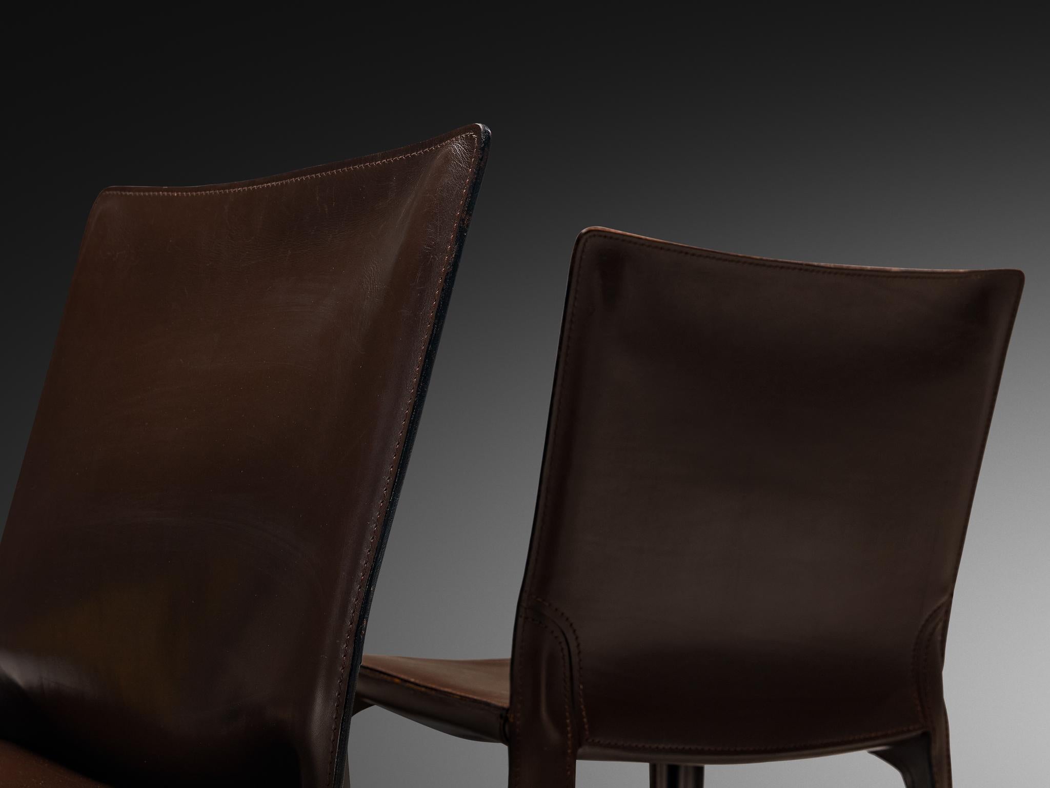 Mario Bellini pour Cassina Ensemble de huit chaises de salle à manger 'Cab' en cuir brun en vente 3