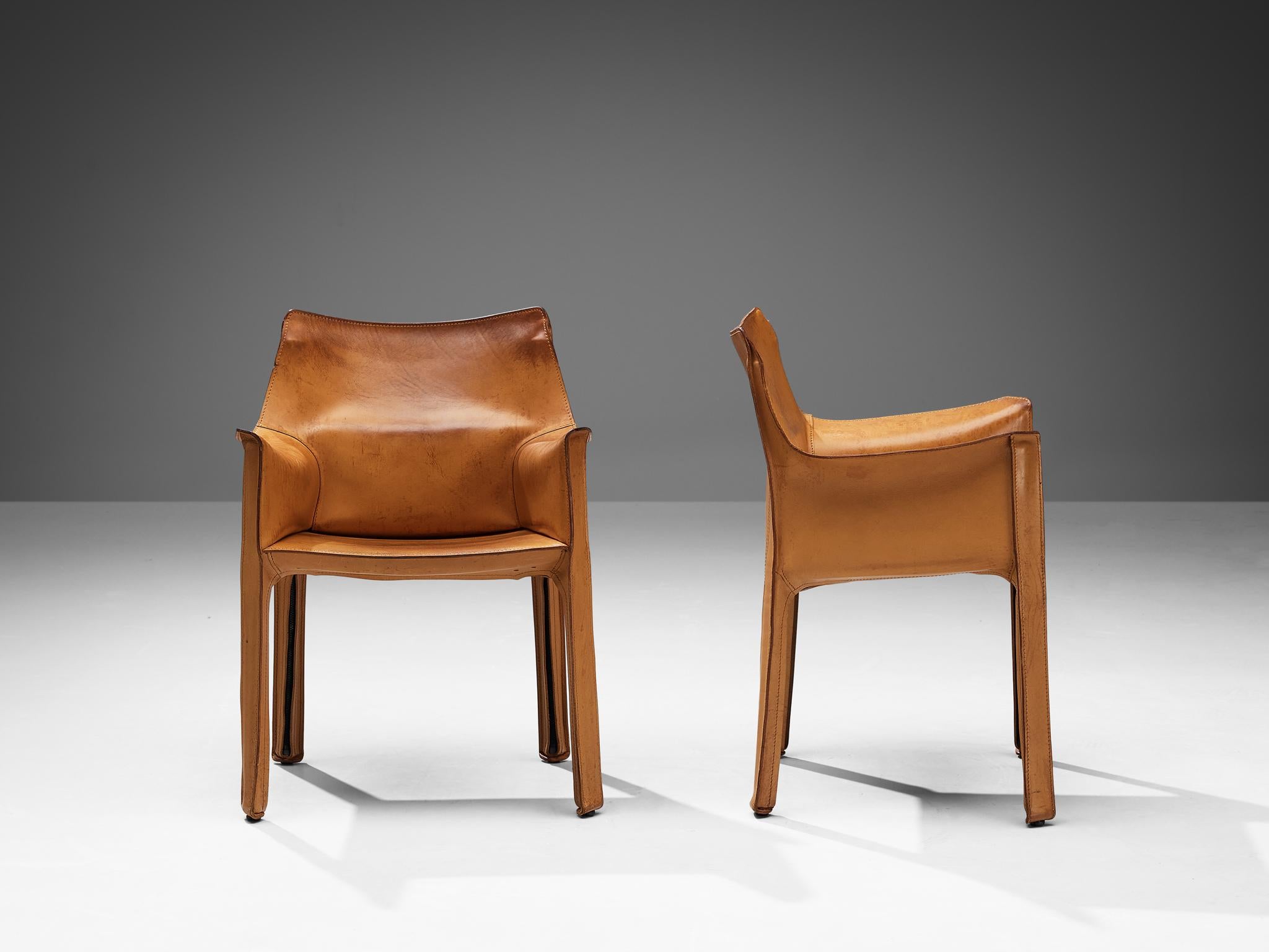 Mario Bellini for Cassina Set of Four 'CAB 413' Dining Chairs in Leather  In Good Condition In Waalwijk, NL