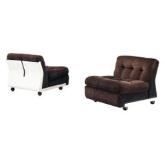 Mario Bellini for C&B Italia Modular 'Amanta' Seating Elements in Brown Corduroy (Éléments de sièges modulaires "Amanta" en velours côtelé brun)