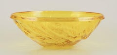 Mario Bellini for Kartell, Italy. Large "Moon" bowl in yellow plastic.