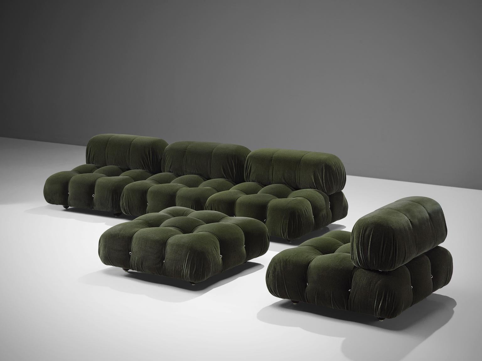 Mario Bellini, large modular 'Cameleonda' sofa in green velvet alpaca wool, Italy 1972.

The sectional elements of this sofa can be used freely and apart from one another. The upholstery on this piece features a blended deep green wool. The backs
