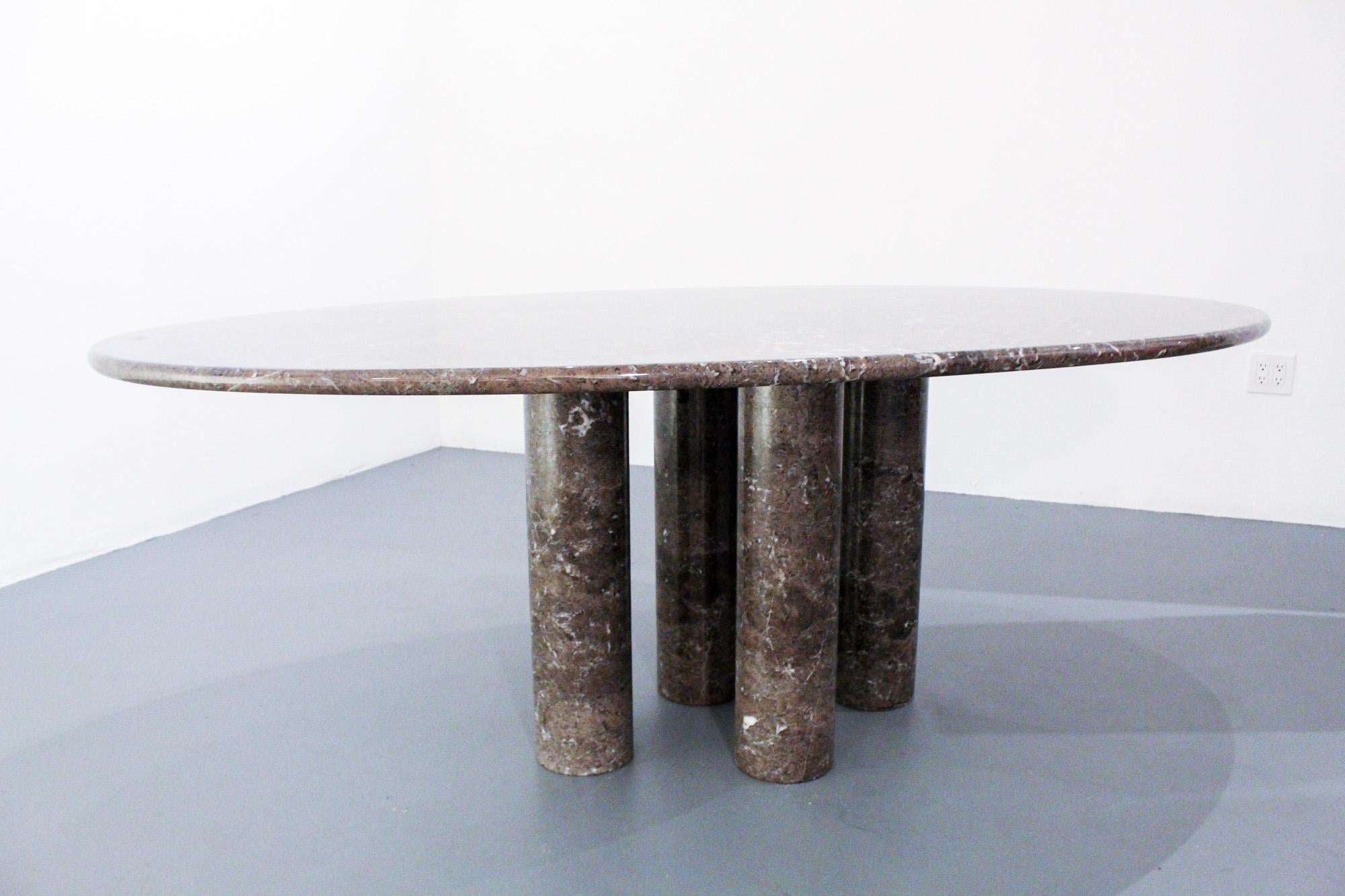 Mid-Century Modern Mario Bellini Il Colonnato Rare Oval Marble Dining Table Cassina, 1977
