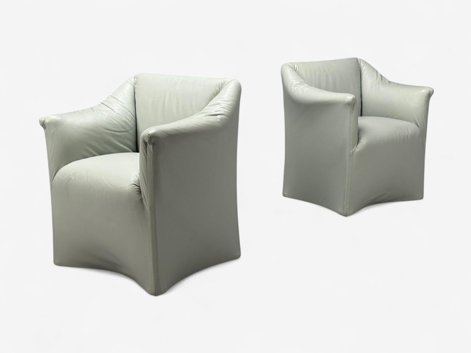 Late 20th Century Mario Bellini, Italian Modern, Leather, Four Model 684 Armchairs, Italy, 1980s For Sale