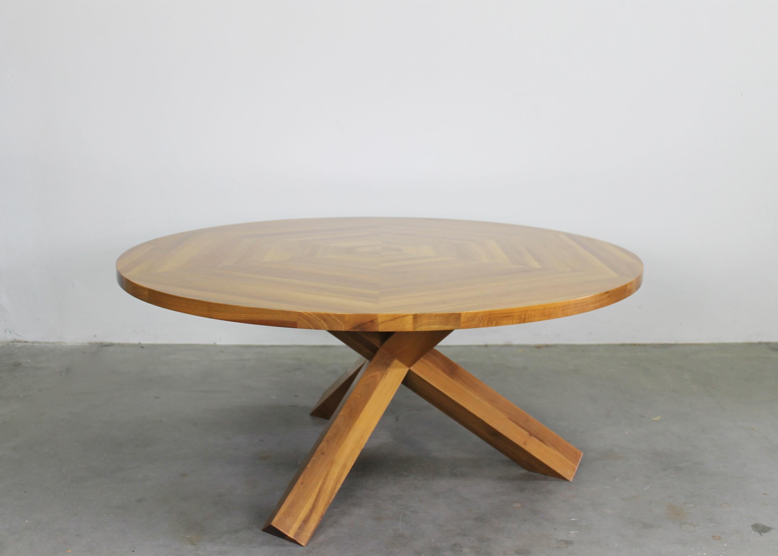 Mid-Century Modern Table ronde Mario Bellini La Rotonda en Wood Wood par Cassina années 1980 en vente